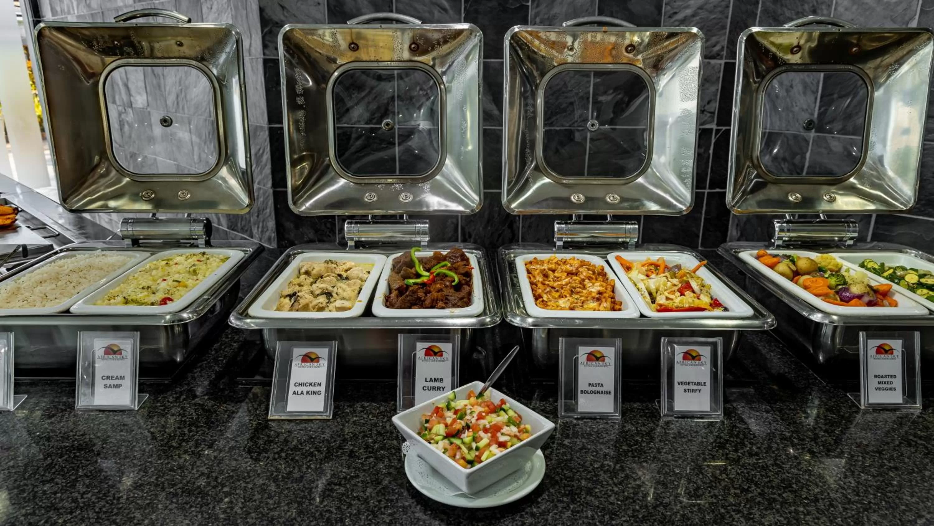 Restaurant/places to eat in African Sky Newcastle Inn