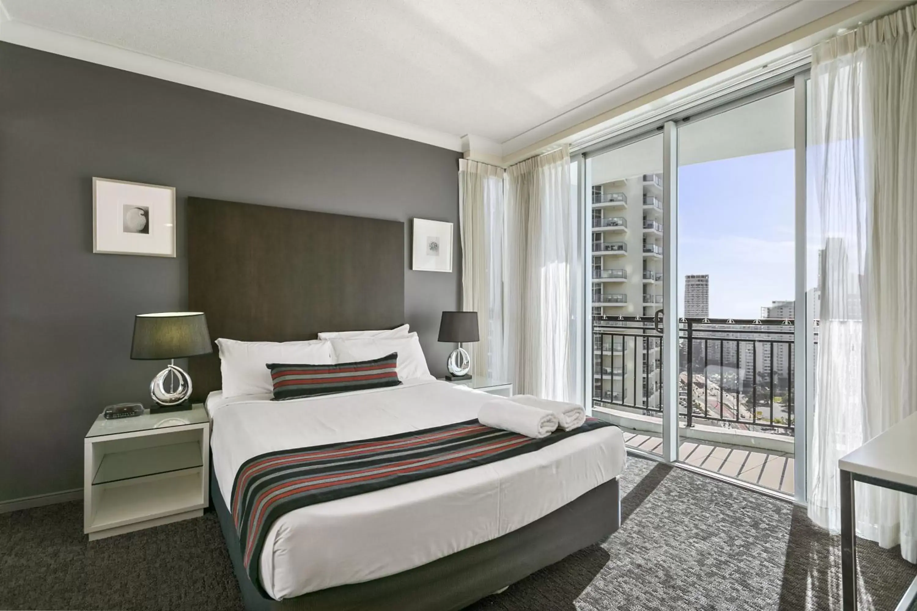 Bed in Mantra Towers of Chevron Bed in Mantra Towers of Chevron