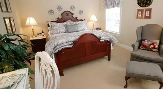 Photo of the whole room, Bed in Lambertville House Photo of the whole room, Bed in Lambertville House