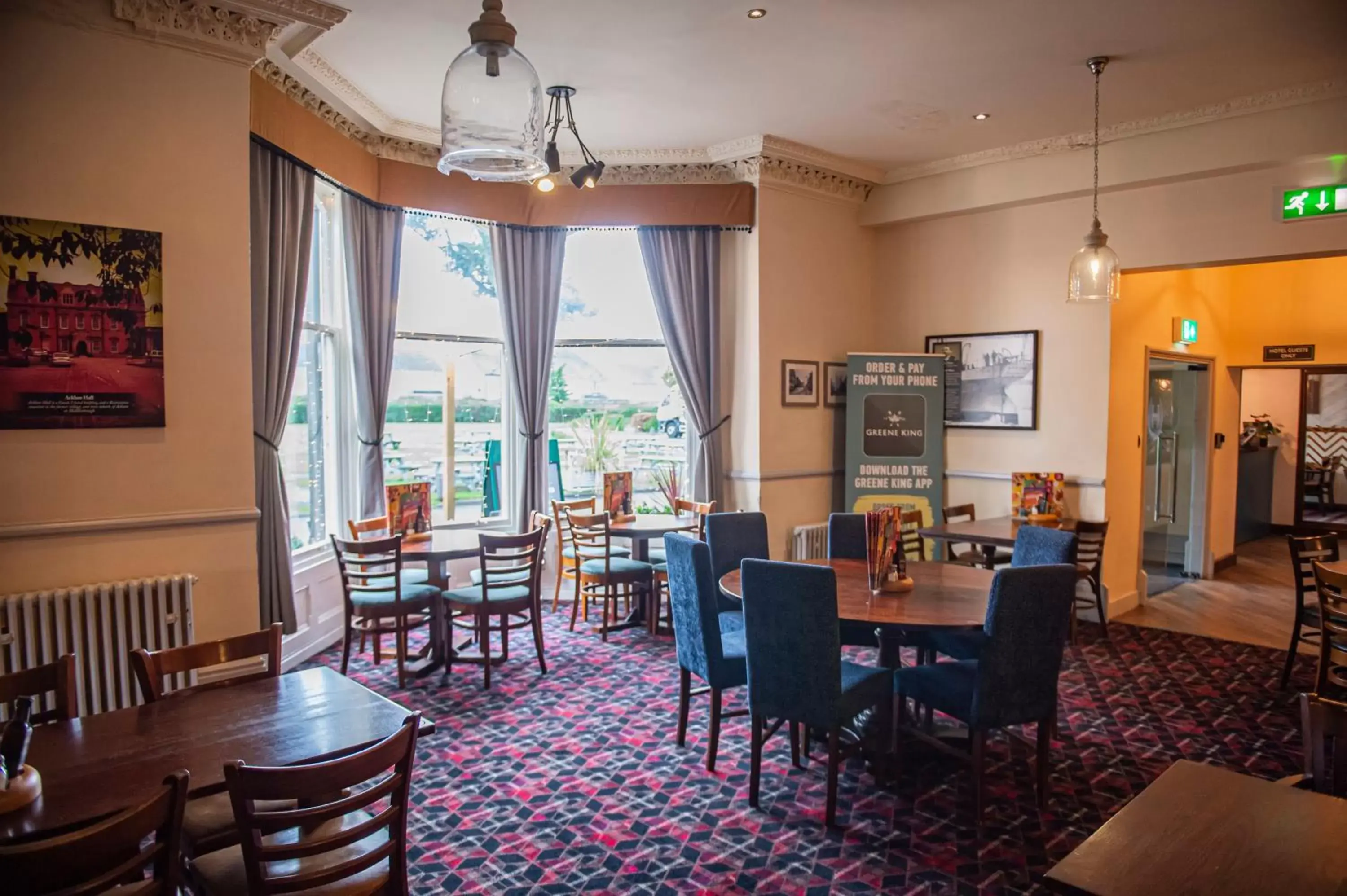 Restaurant/Places to Eat in Highfield Hotel