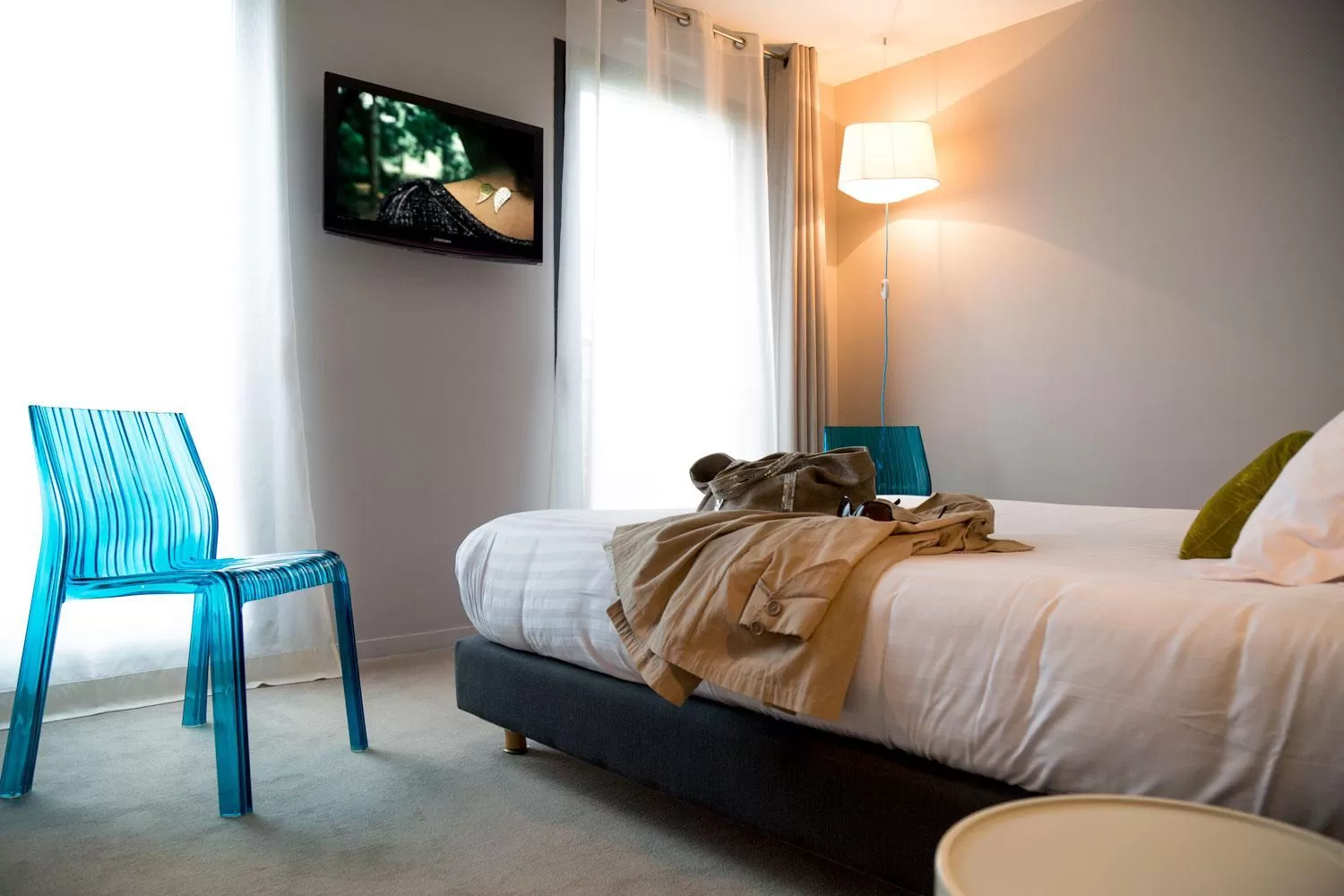 Bed in L’Échappée Belle