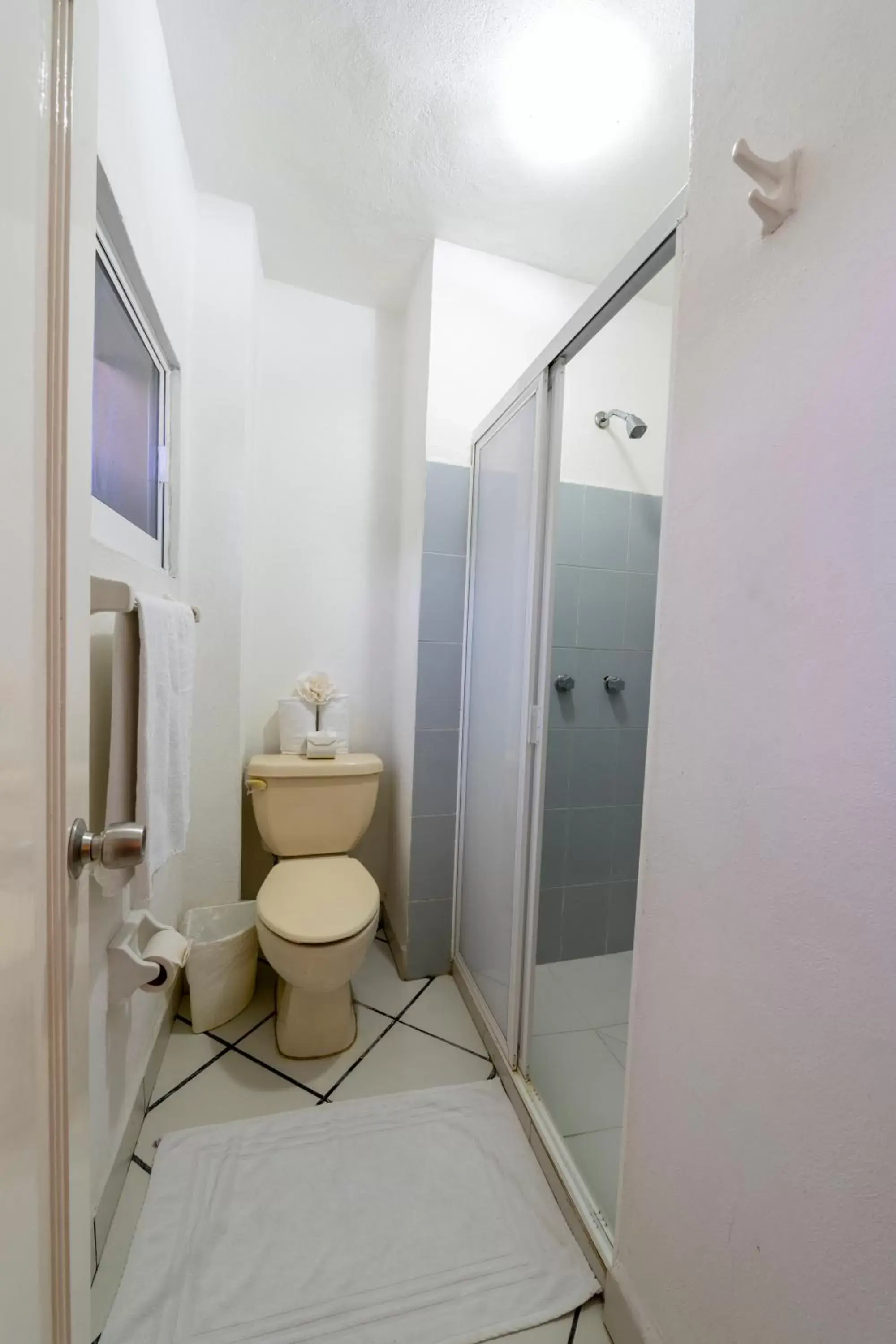 Bathroom in Acamar Beach Resort