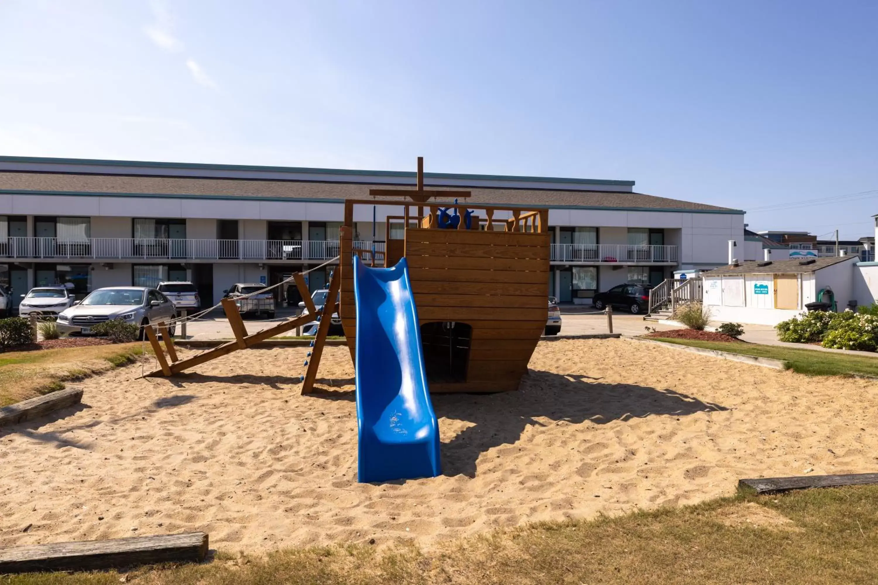 Children play ground, Property Building in John Yancey Oceanfront Inn