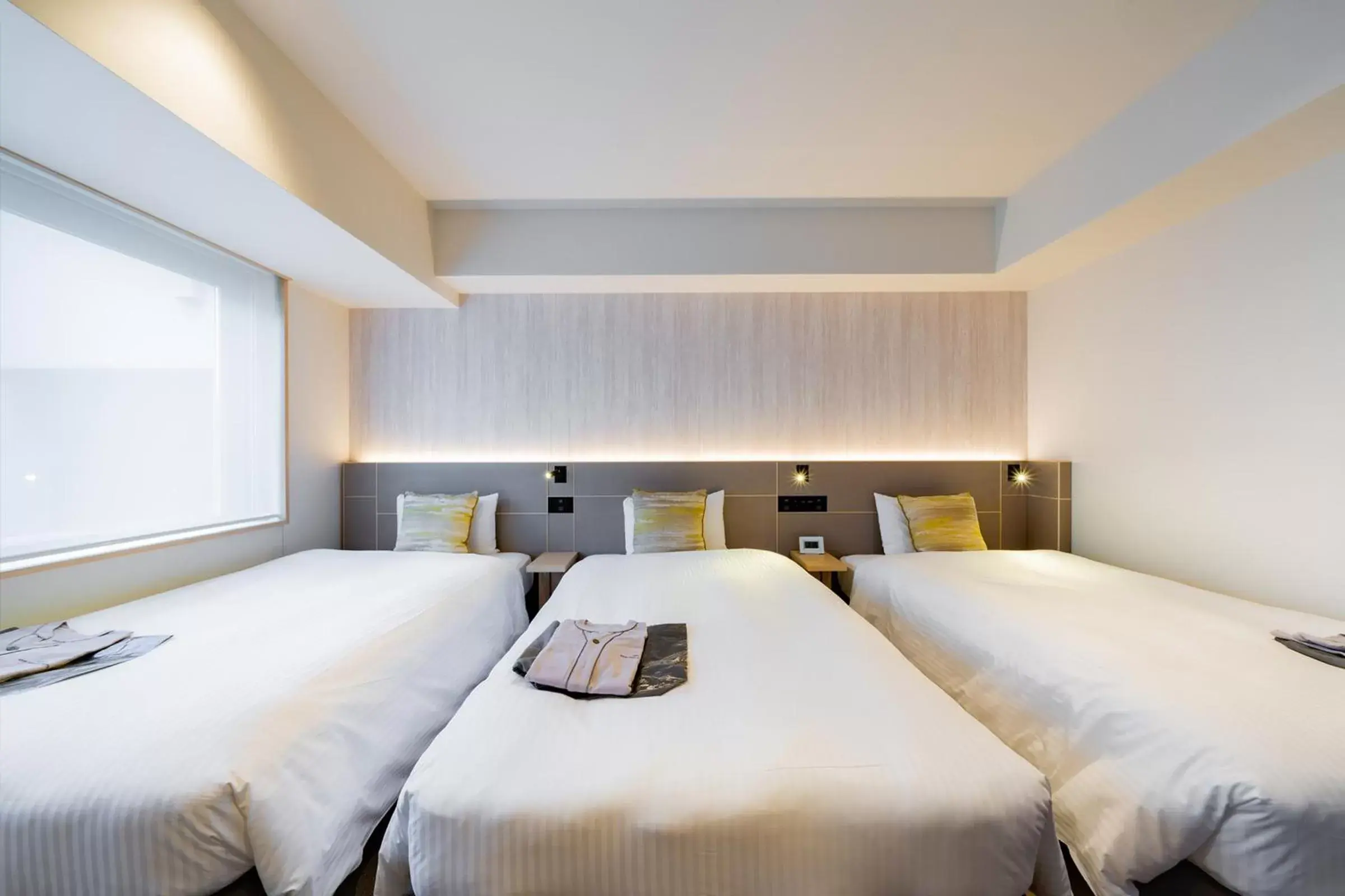 Bed in Keio Prelia Hotel Kyoto Karasuma-Gojo