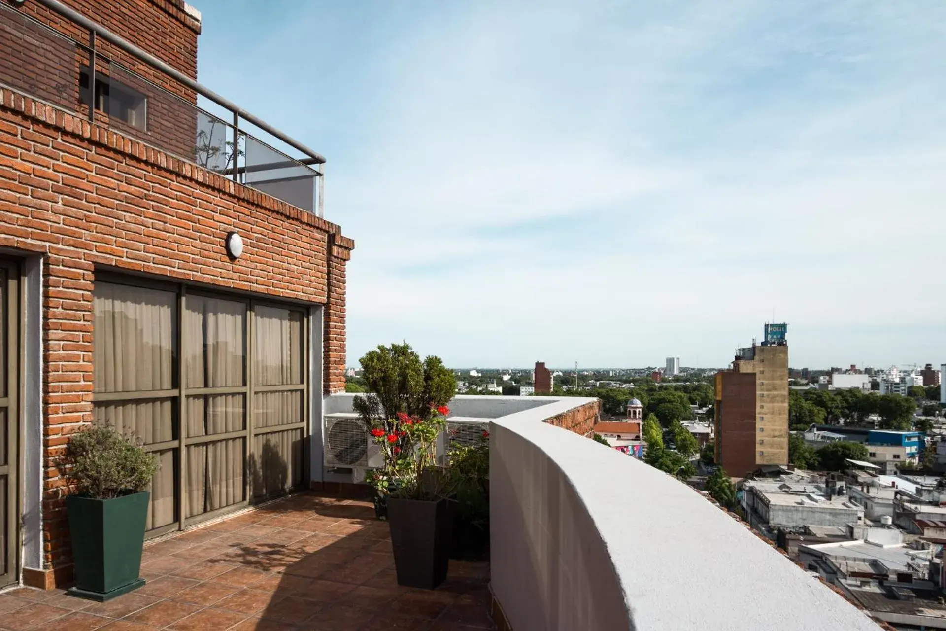 Balcony/Terrace in Days Inn Montevideo