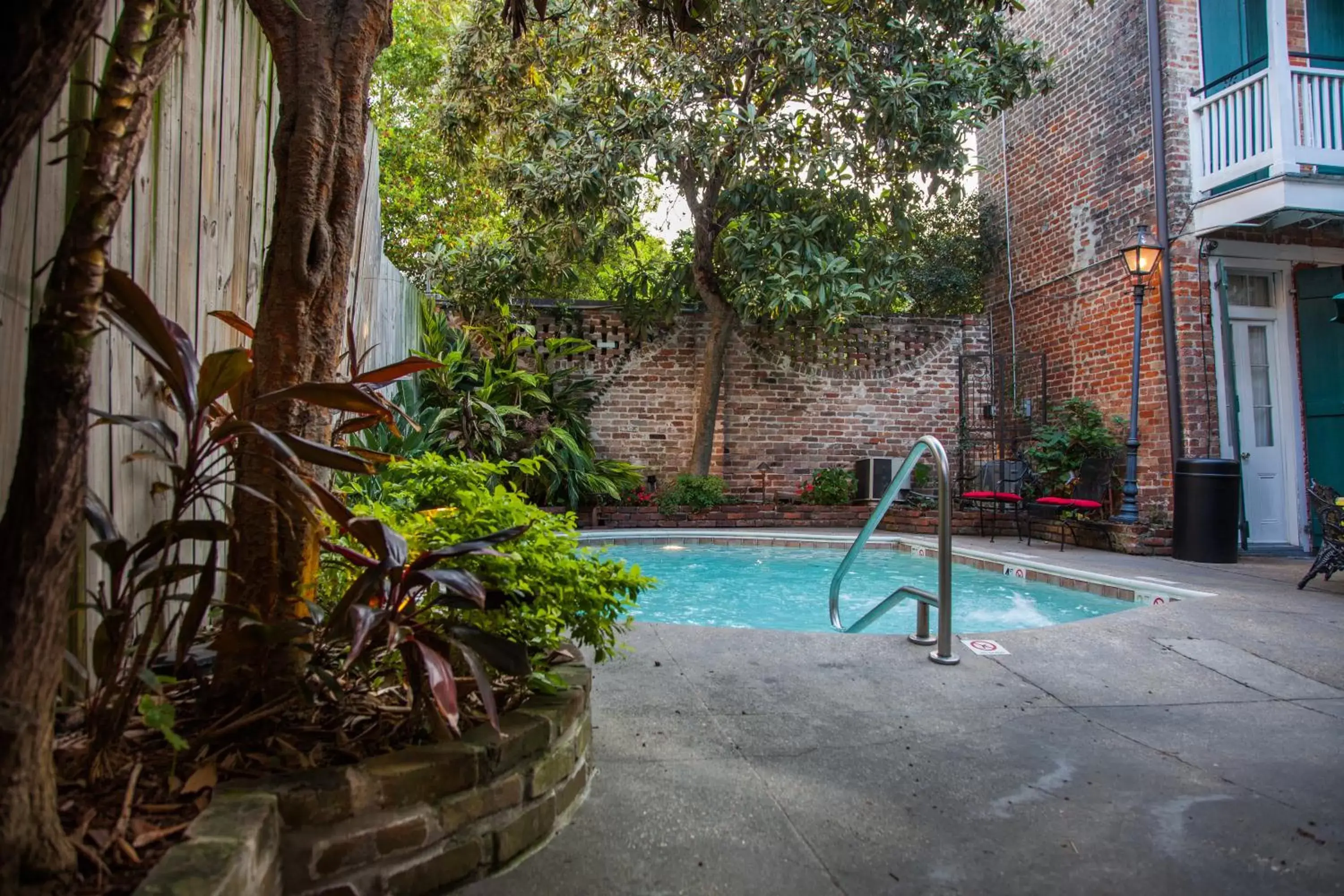 Swimming Pool in Hotel St. Pierre French Quarter