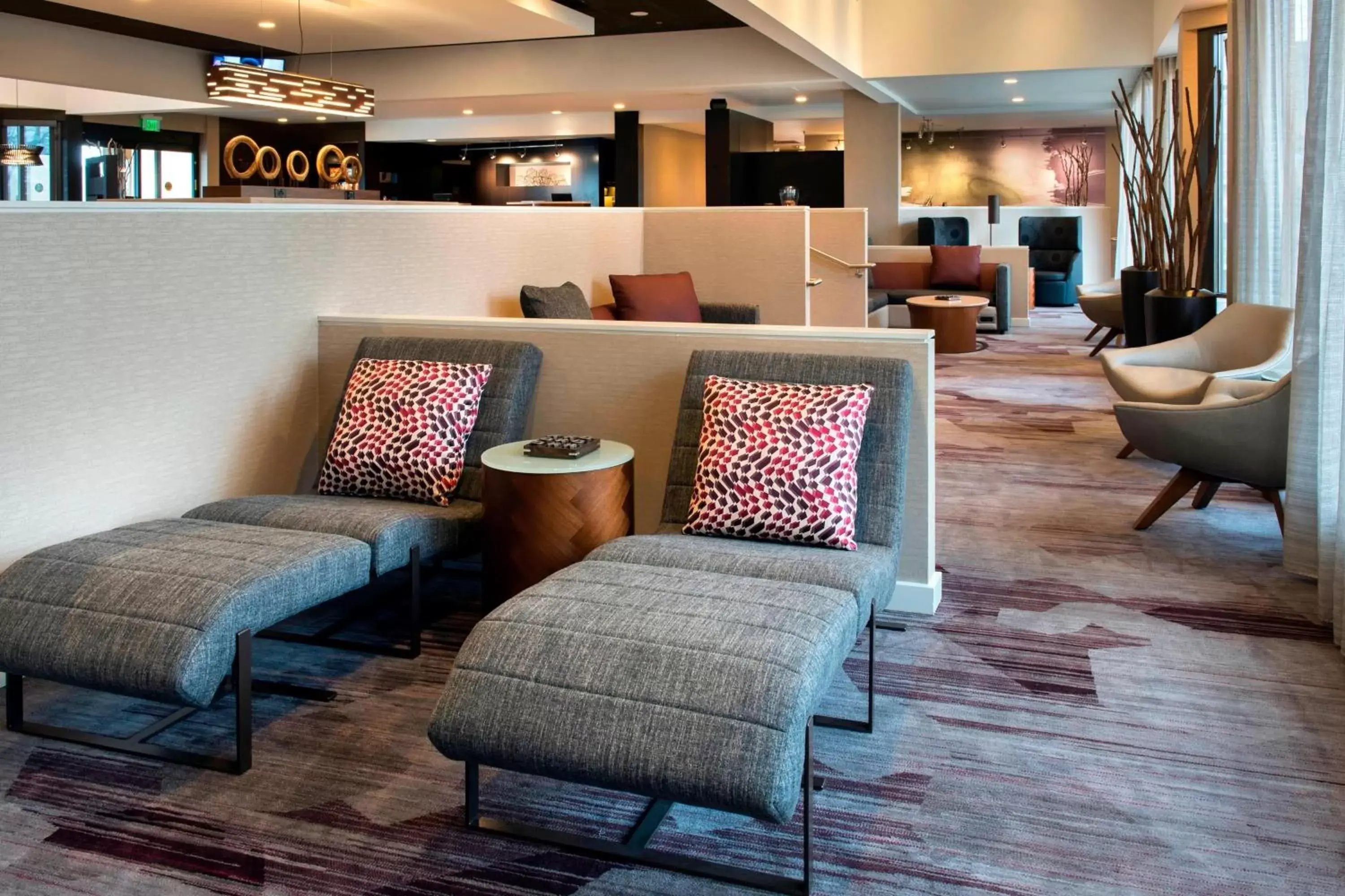 Lobby or reception, Lounge/Bar in Courtyard by Marriott Chicago Naperville