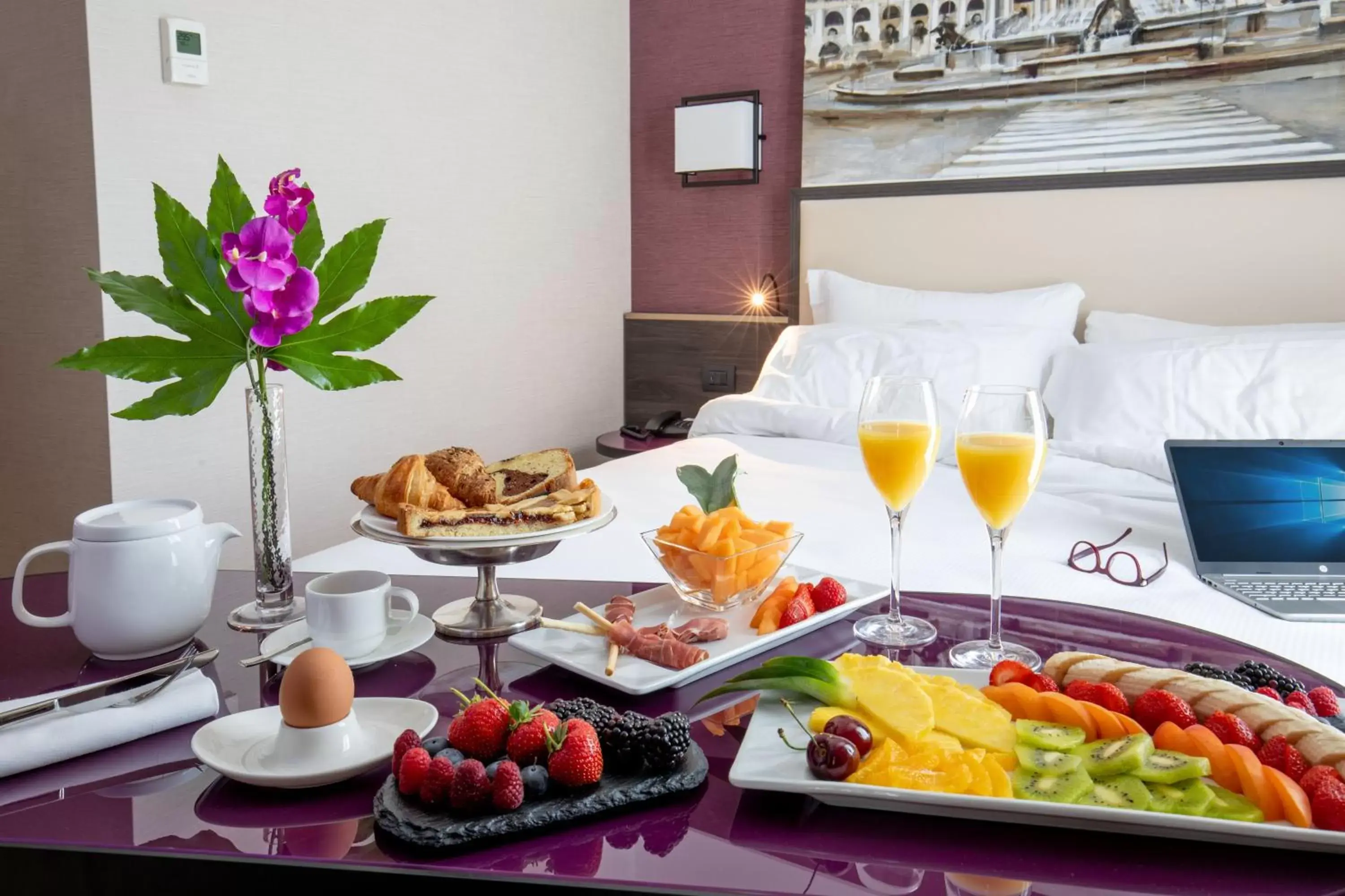 Breakfast in Hotel St Martin by OMNIA hotels
