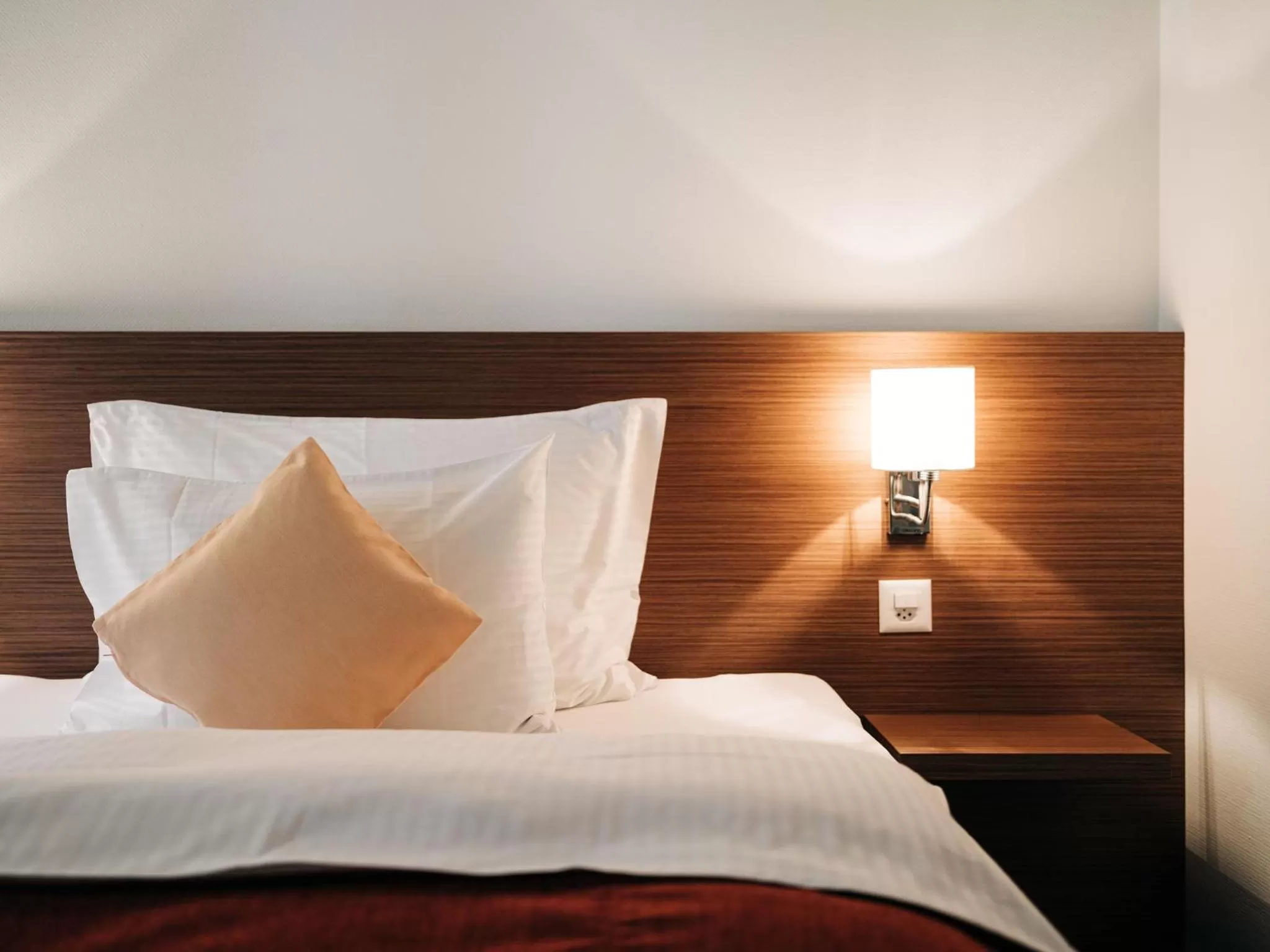 Bed in Hotel Krone Thun