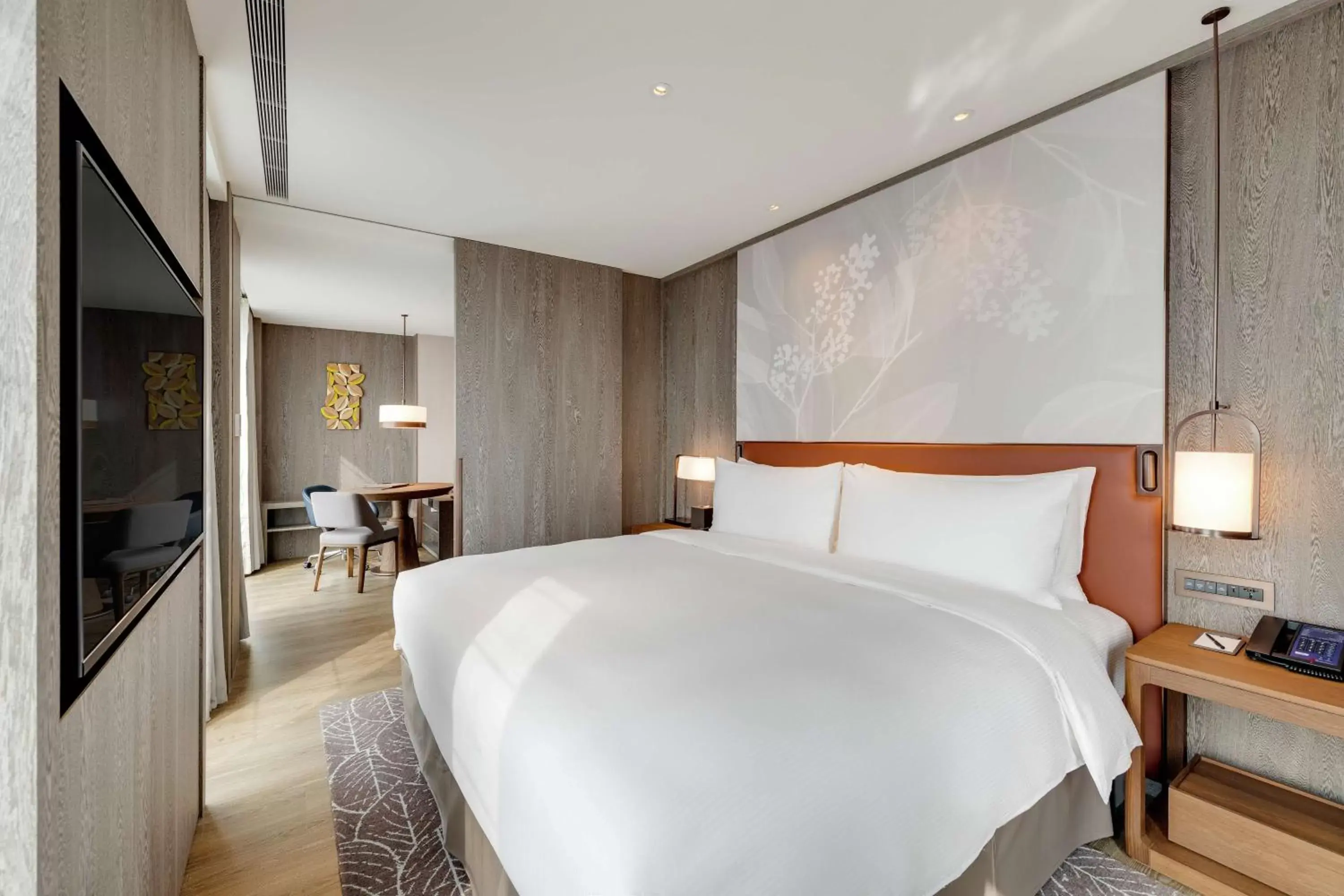 Bedroom, Bed in DoubleTree by Hilton Taipei Zhongshan