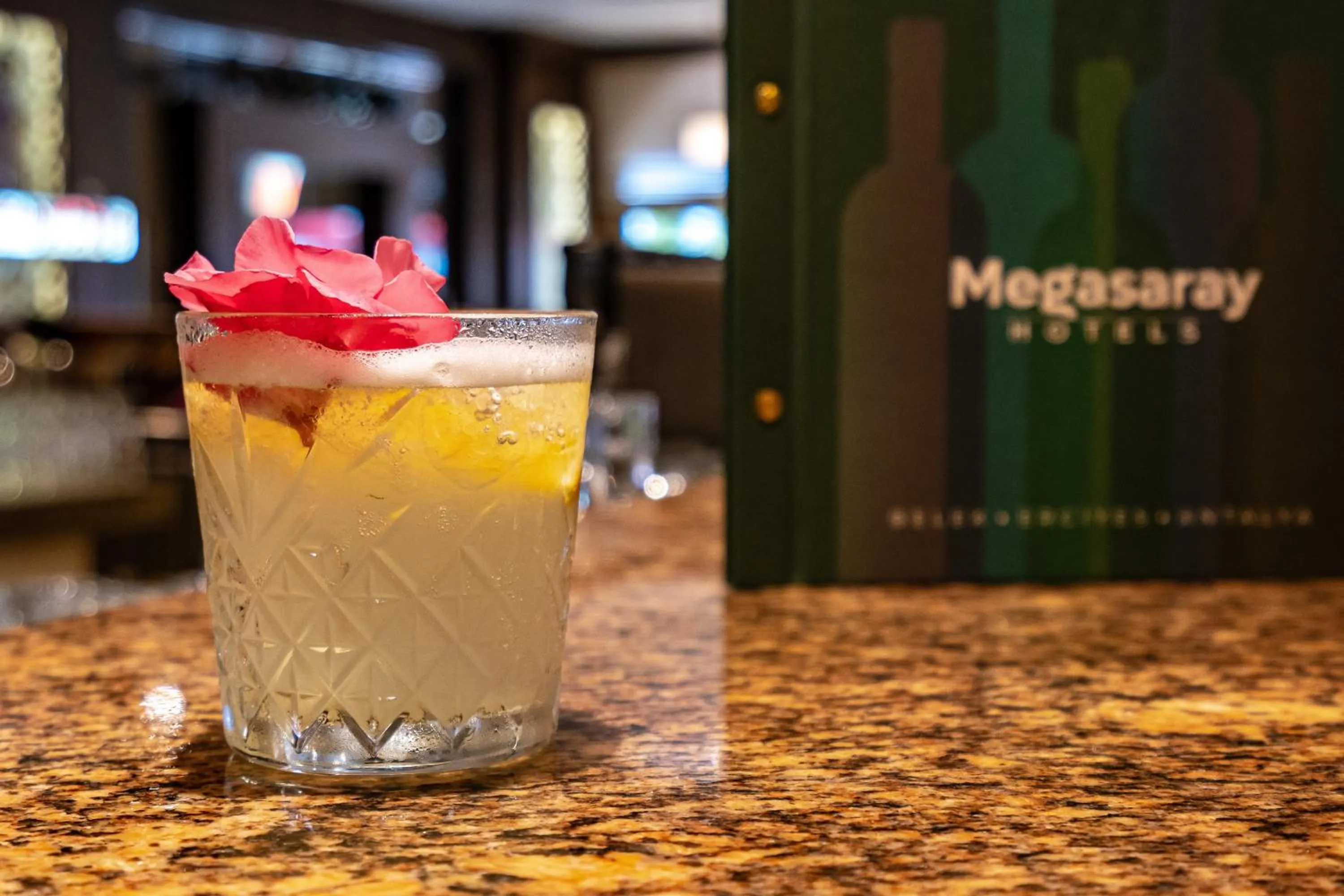 Lounge or bar in Megasaray Westbeach Antalya