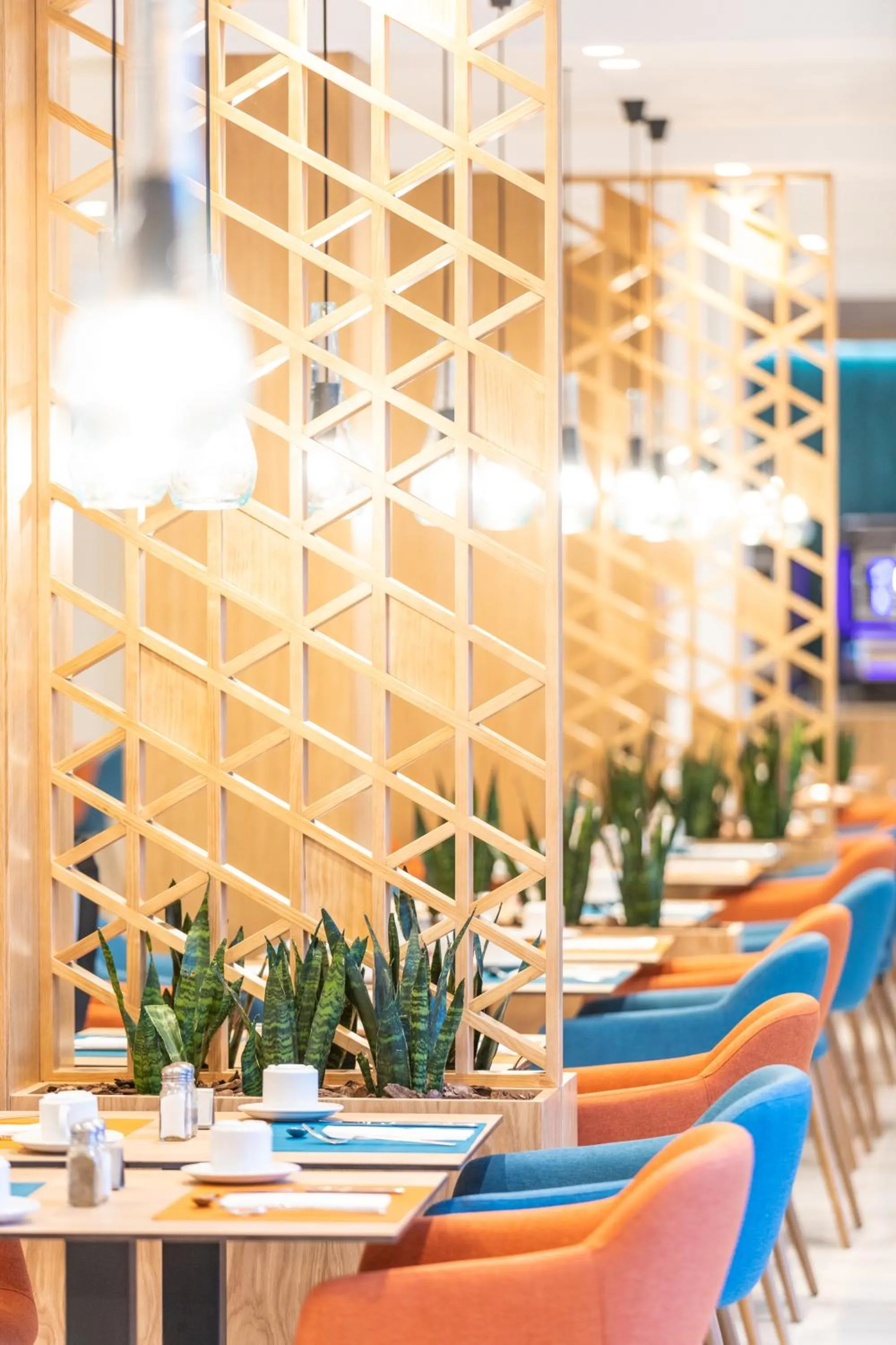 Restaurant/places to eat in JS Yate