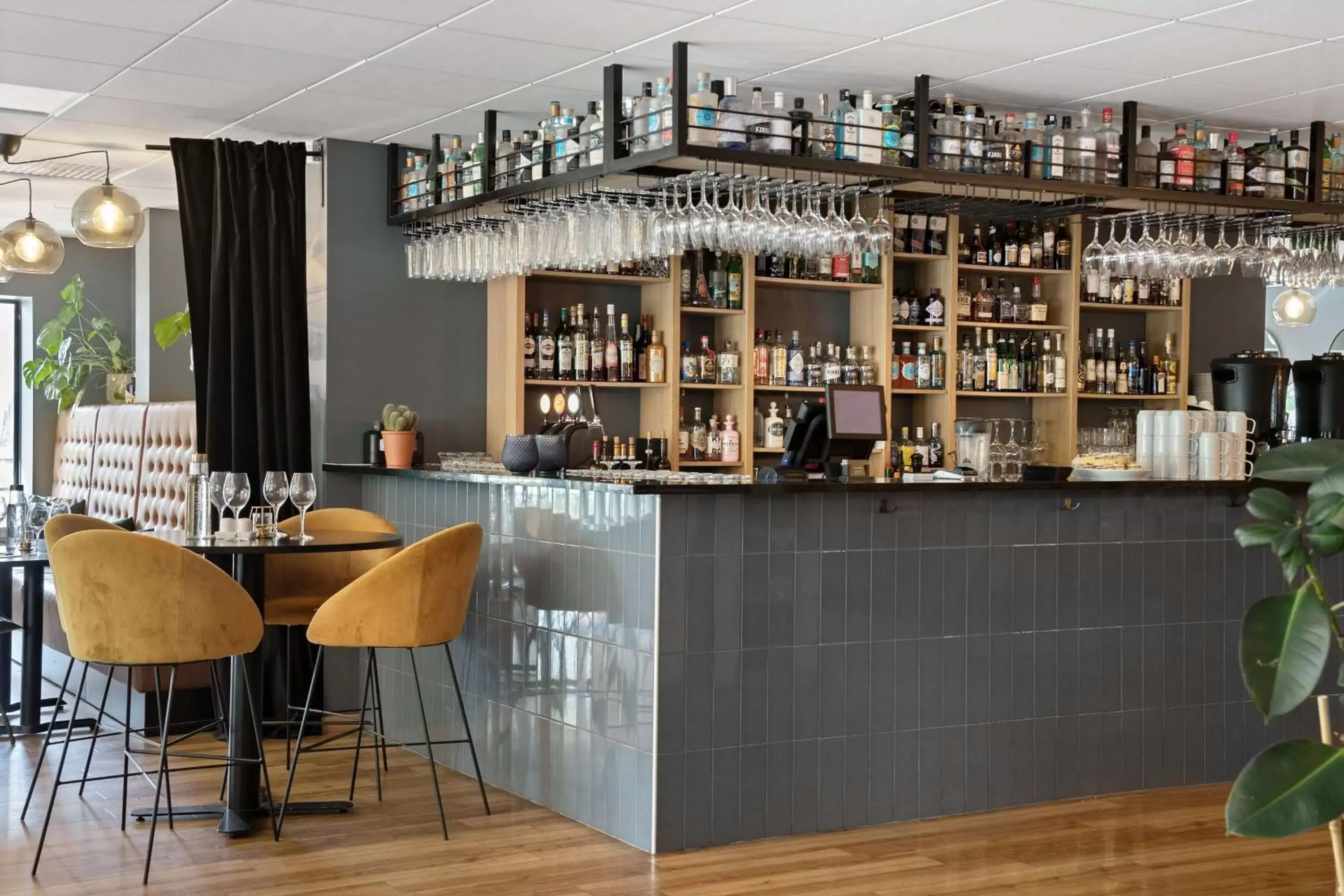 Restaurant/places to eat, Lounge/Bar in Best Western Hotel Halland