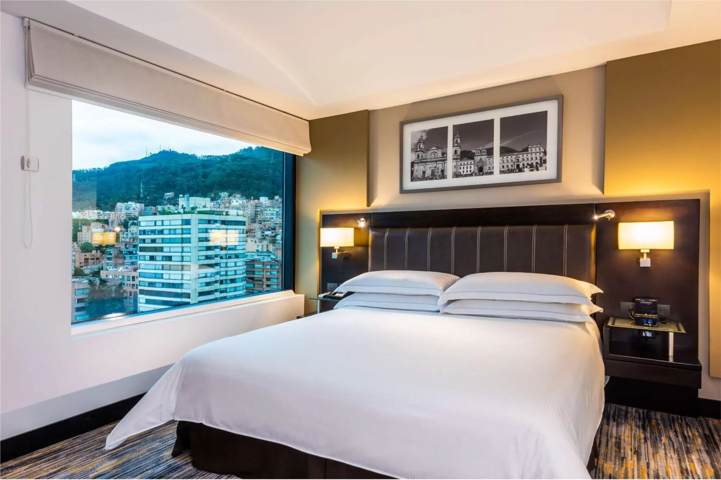 Bed in Hilton Bogotá