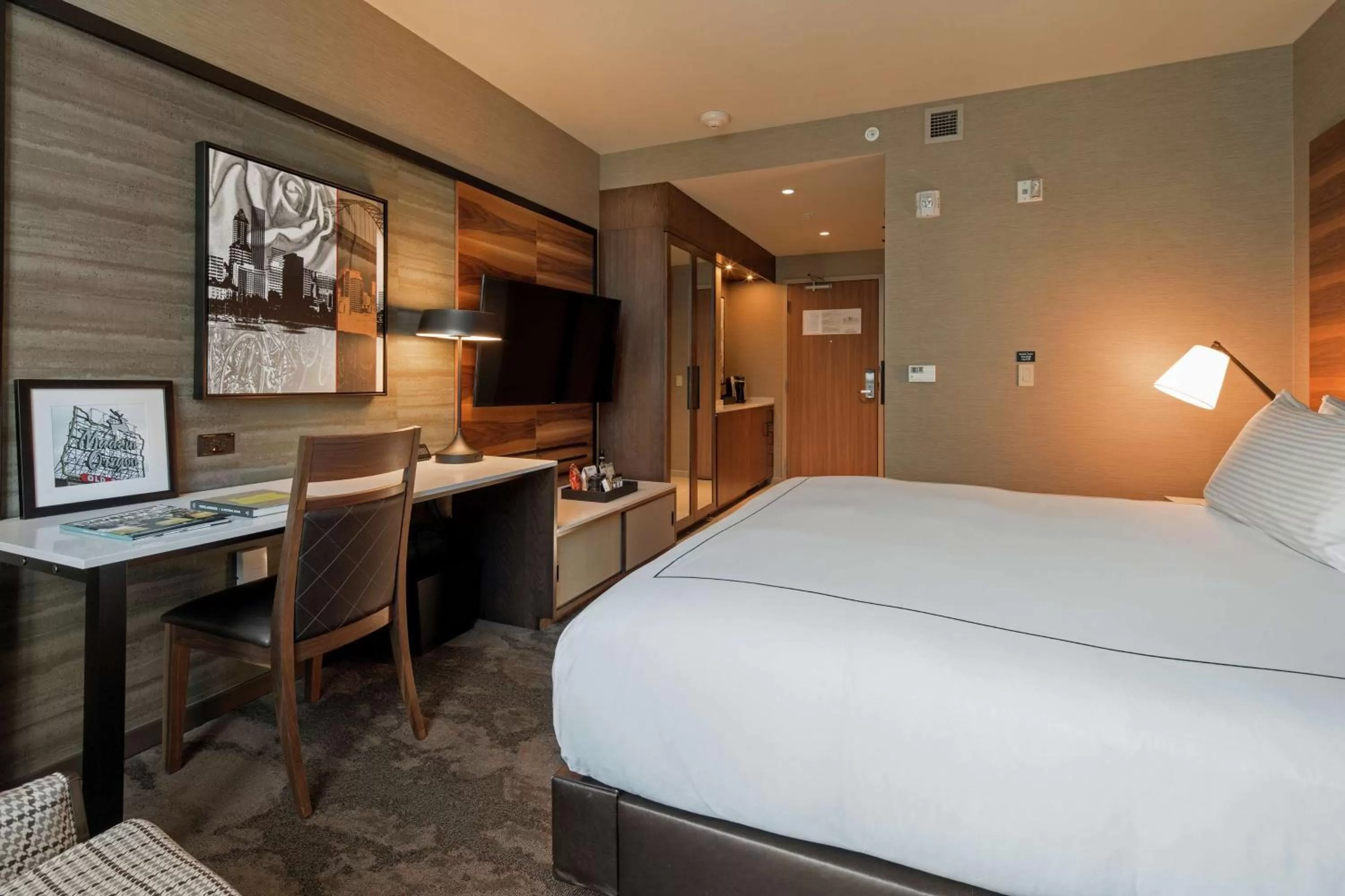 Bedroom, Bed in The Porter Portland, Curio Collection By Hilton