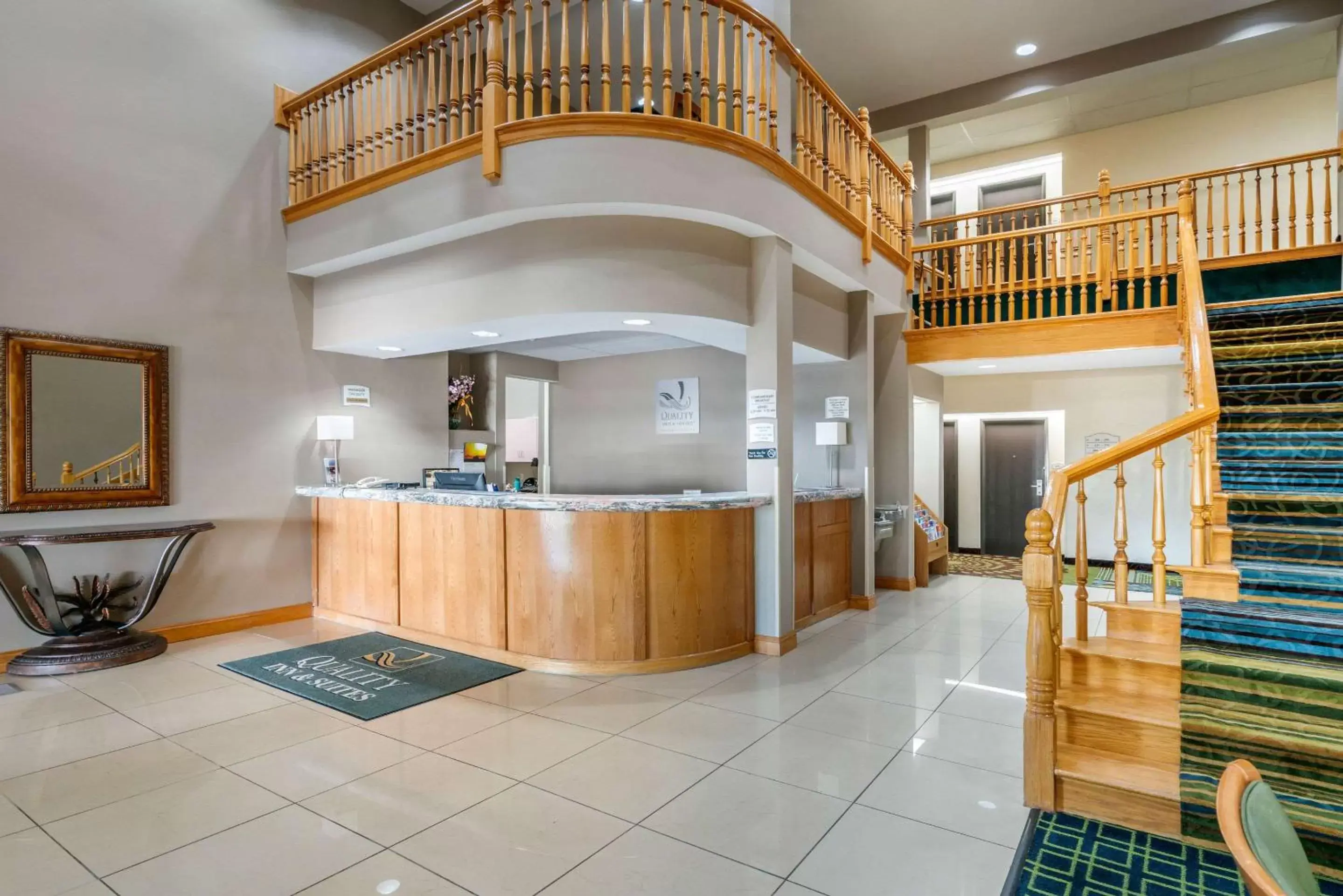 Lobby or reception in Quality Inn & Suites - Jefferson City