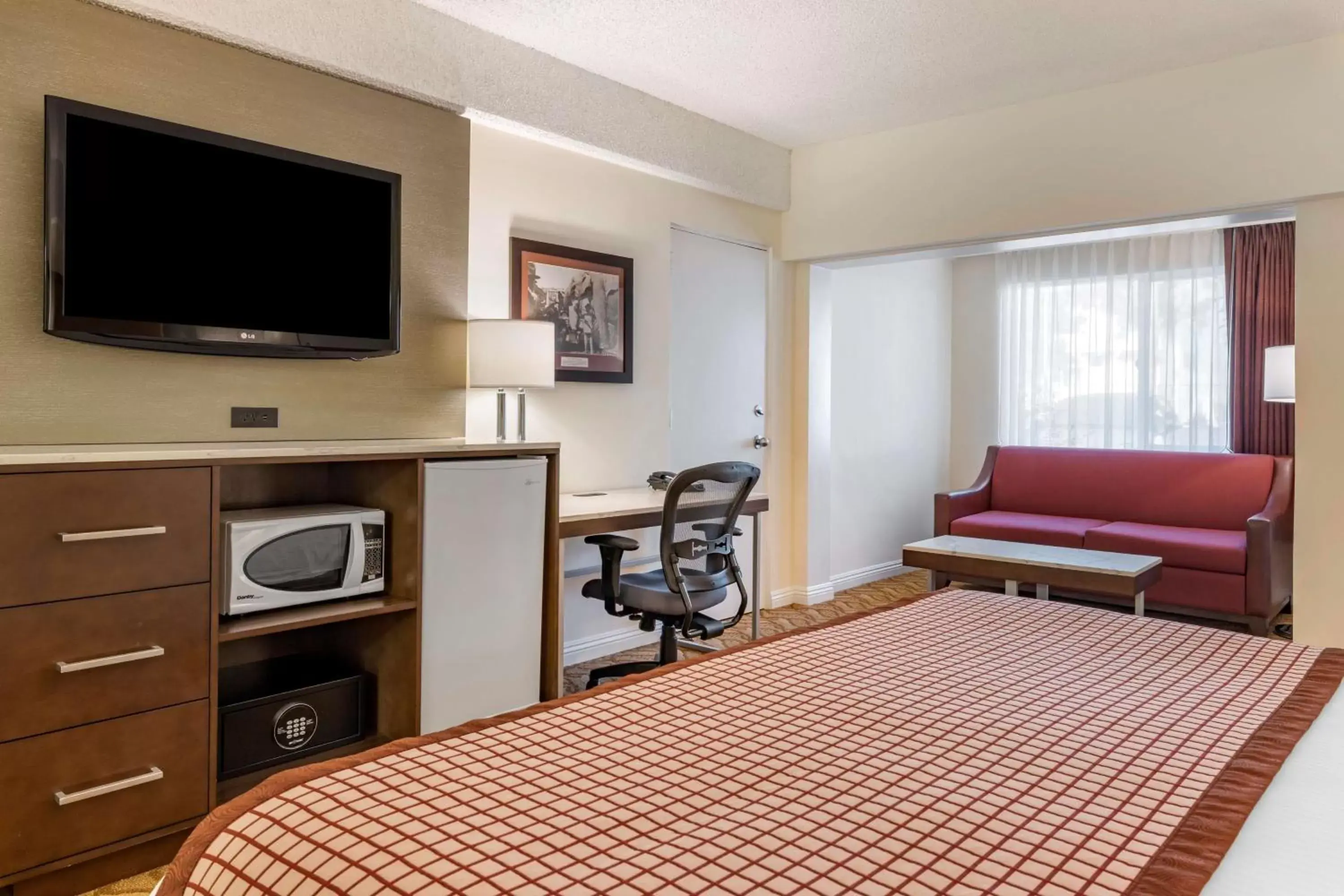 TV and multimedia, Bed in Best Western Plus Thousand Oaks Inn