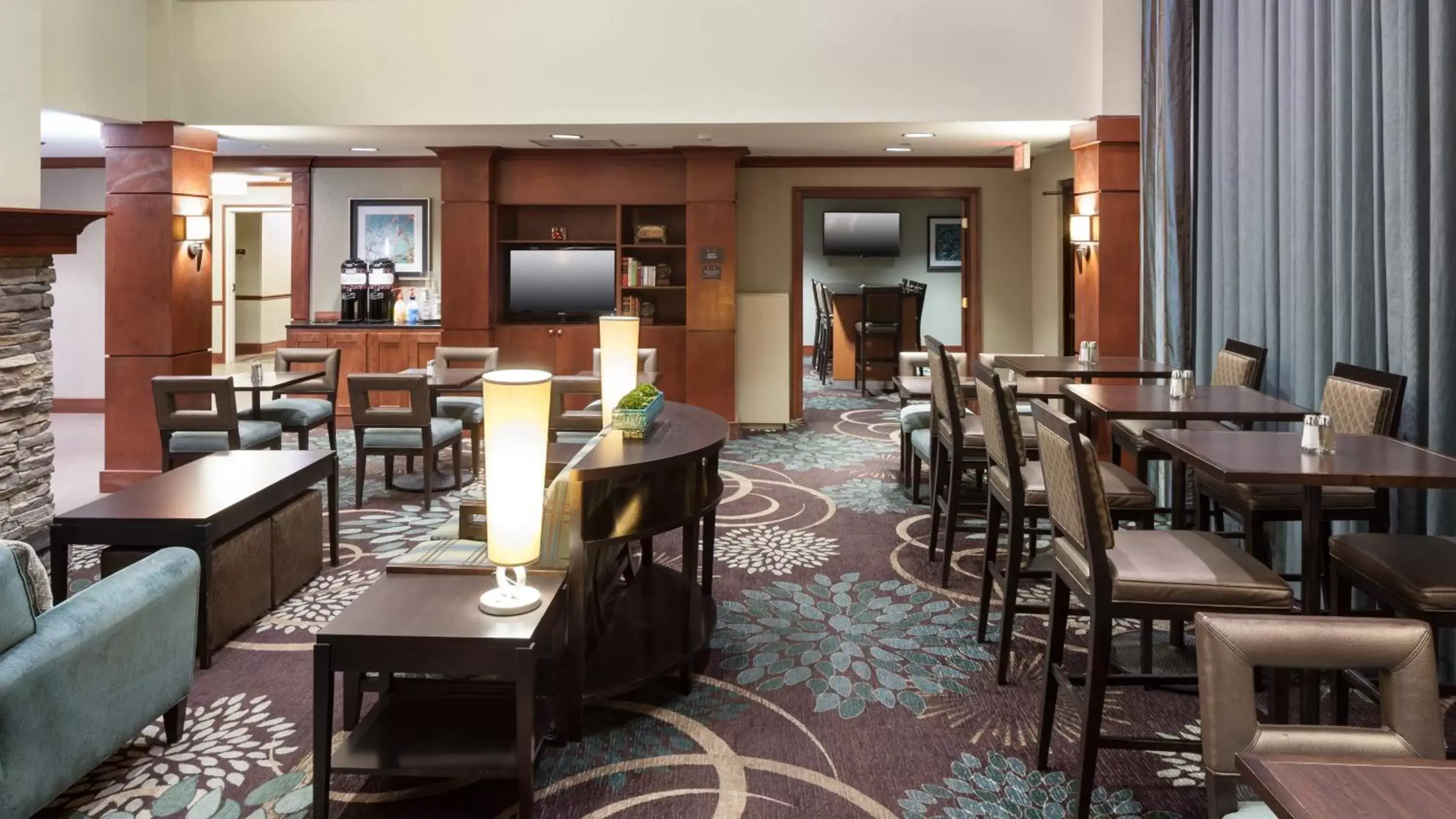 Property building, Restaurant/Places to Eat in Staybridge Suites Jackson, an IHG Hotel