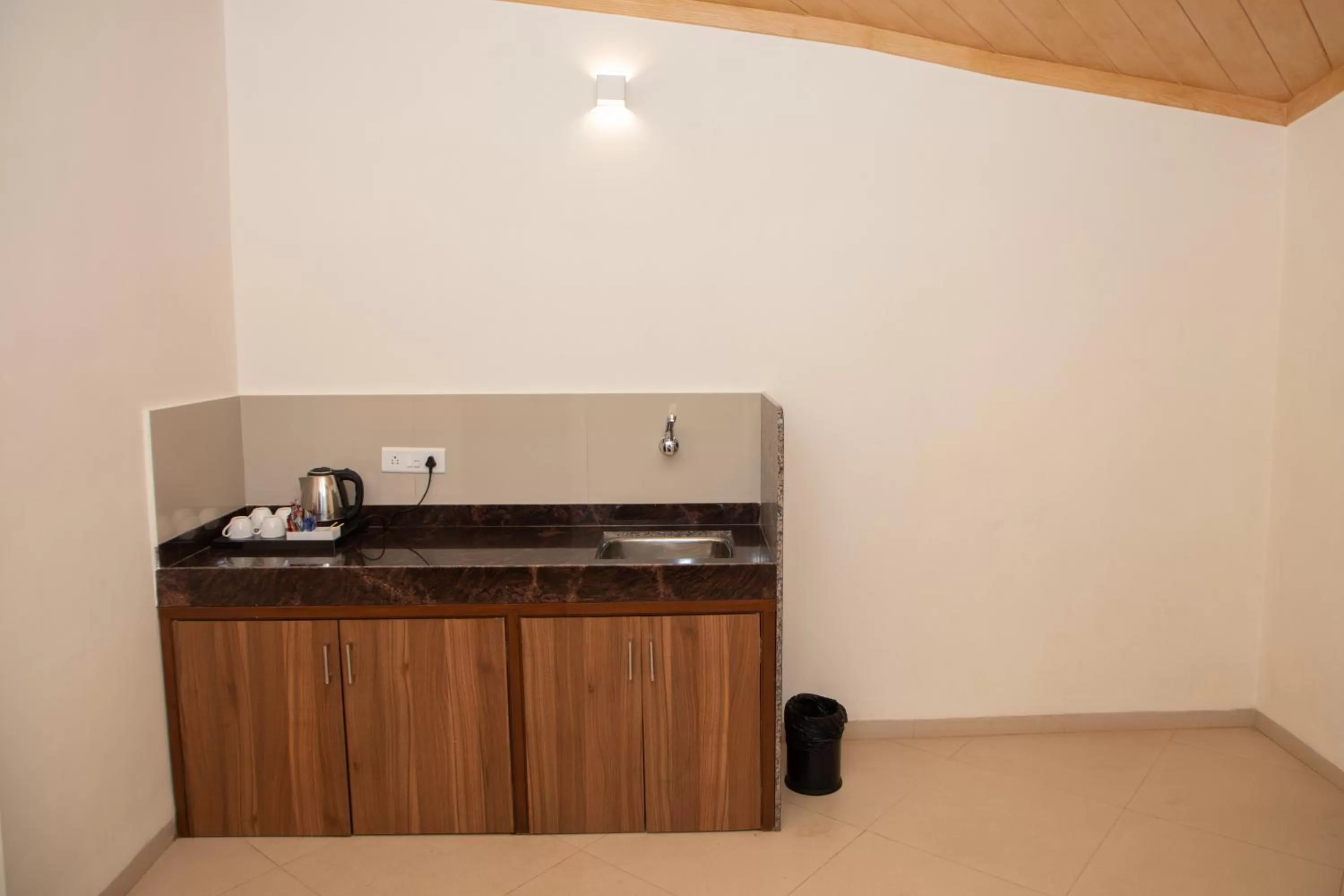 Coffee/tea facilities in Bella Vista Mahabaleshwar