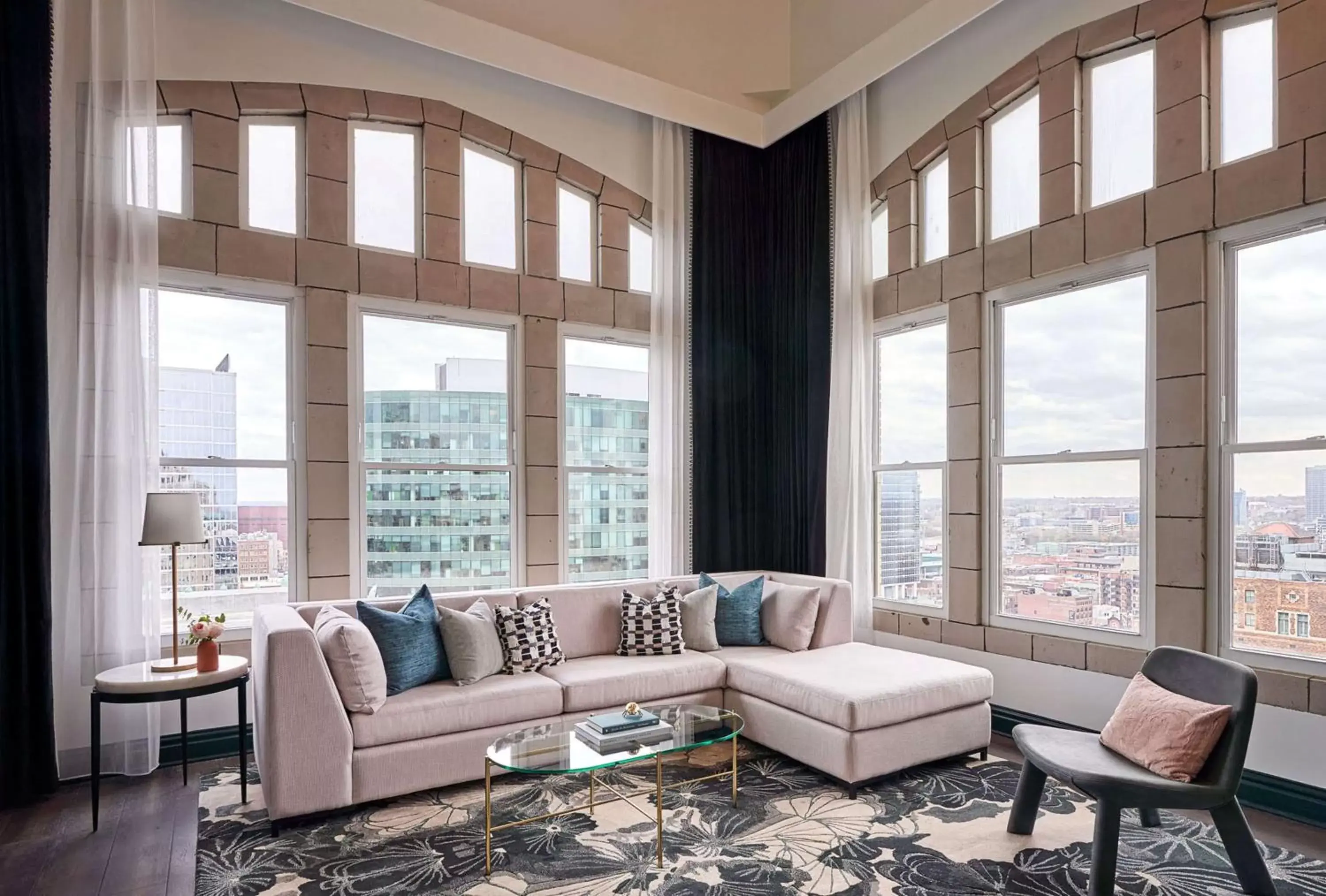 Photo of the whole room, Seating Area in Hotel Kansas City, in The Unbound Collection by Hyatt