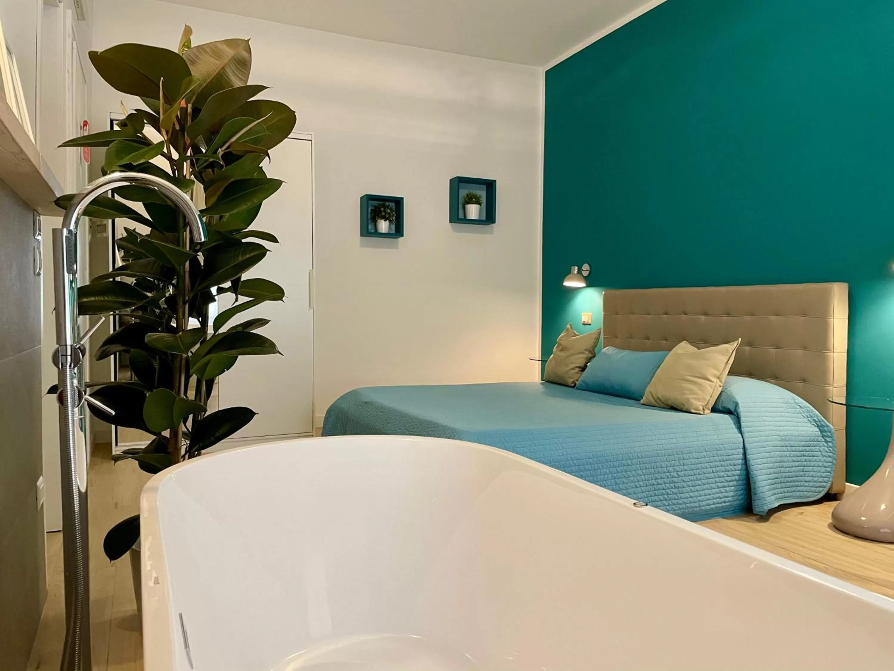 Bed in Le Coq Suites