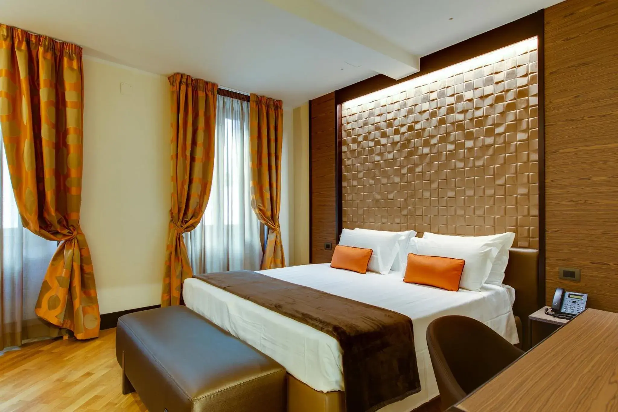 Bed in Solo Experience Hotel