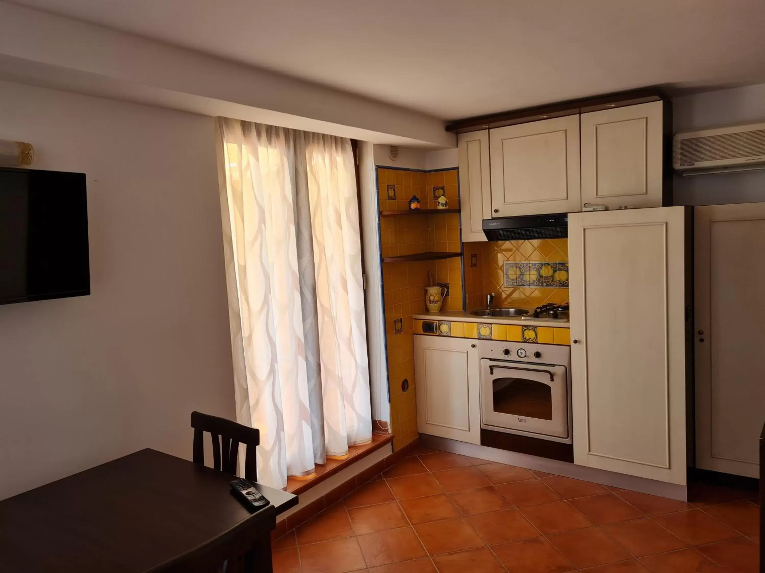 Kitchen/Kitchenette in B&B RE TANCREDI