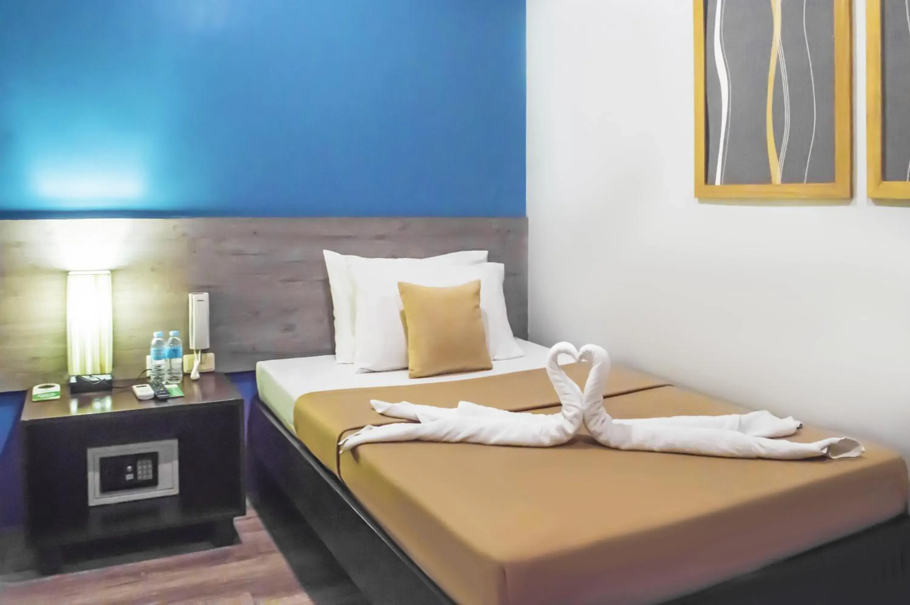 Bed in Sheridan Boutique Hotel Bed in Sheridan Boutique Hotel