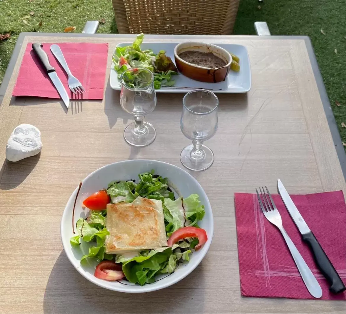 Lunch and Dinner in The Originals City, Hôtel Agora, Nantes Ouest (Inter-Hotel)