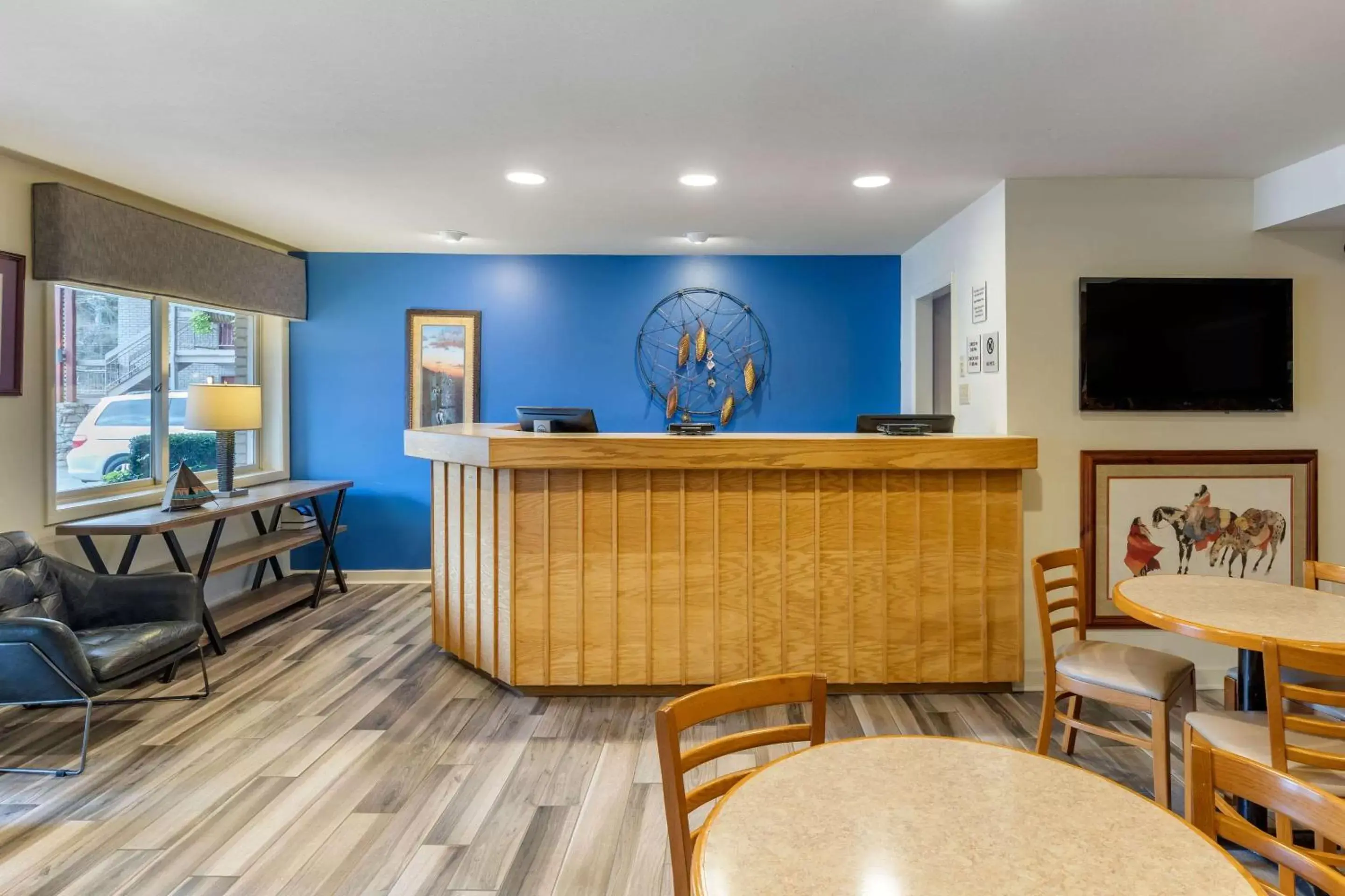 Lobby or reception in Econo Lodge Cherokee