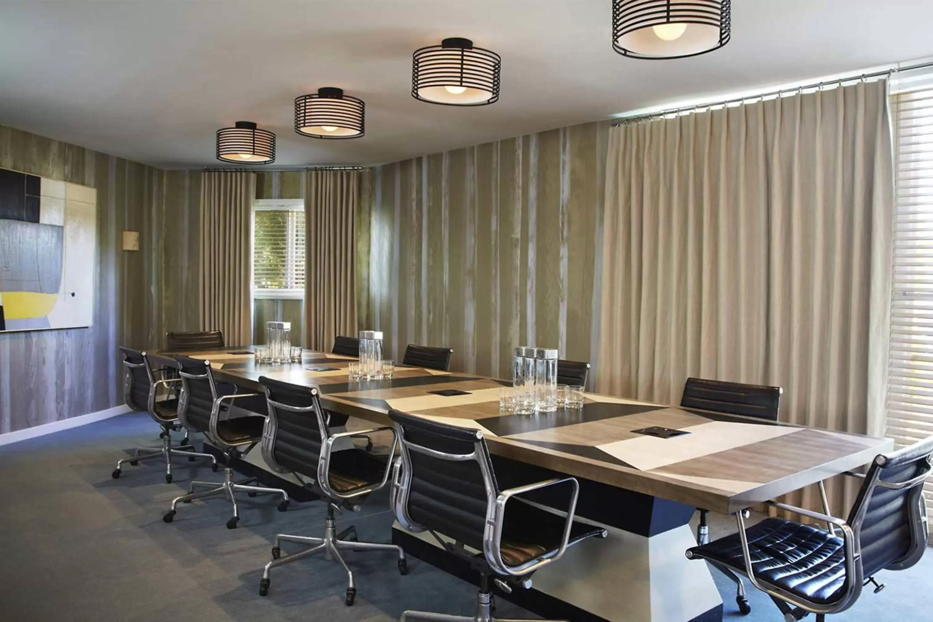 Meeting/conference room in Avalon Hotel Beverly Hills, a Member of Design Hotels