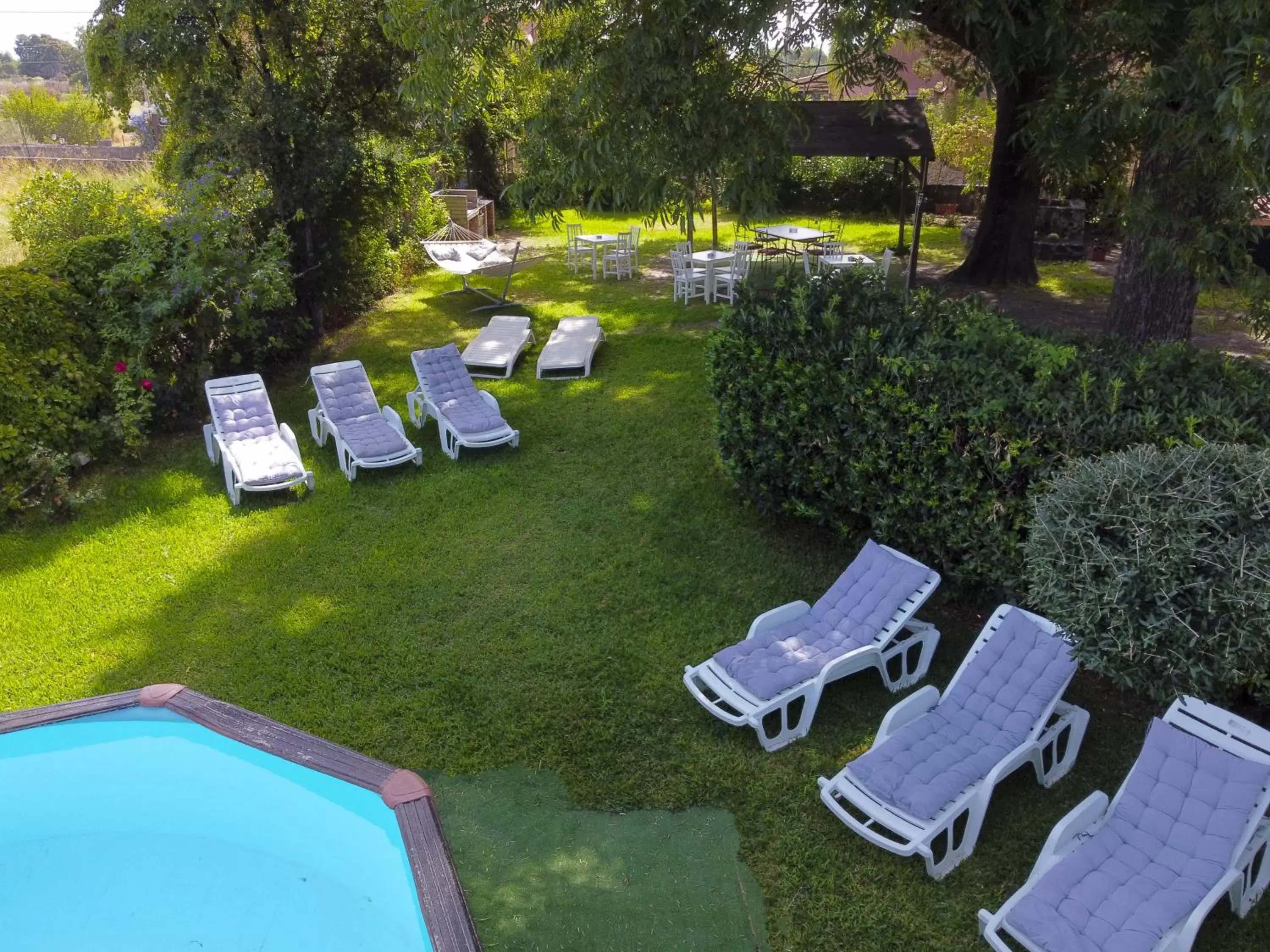 Spring, Pool View in Villa Nadira