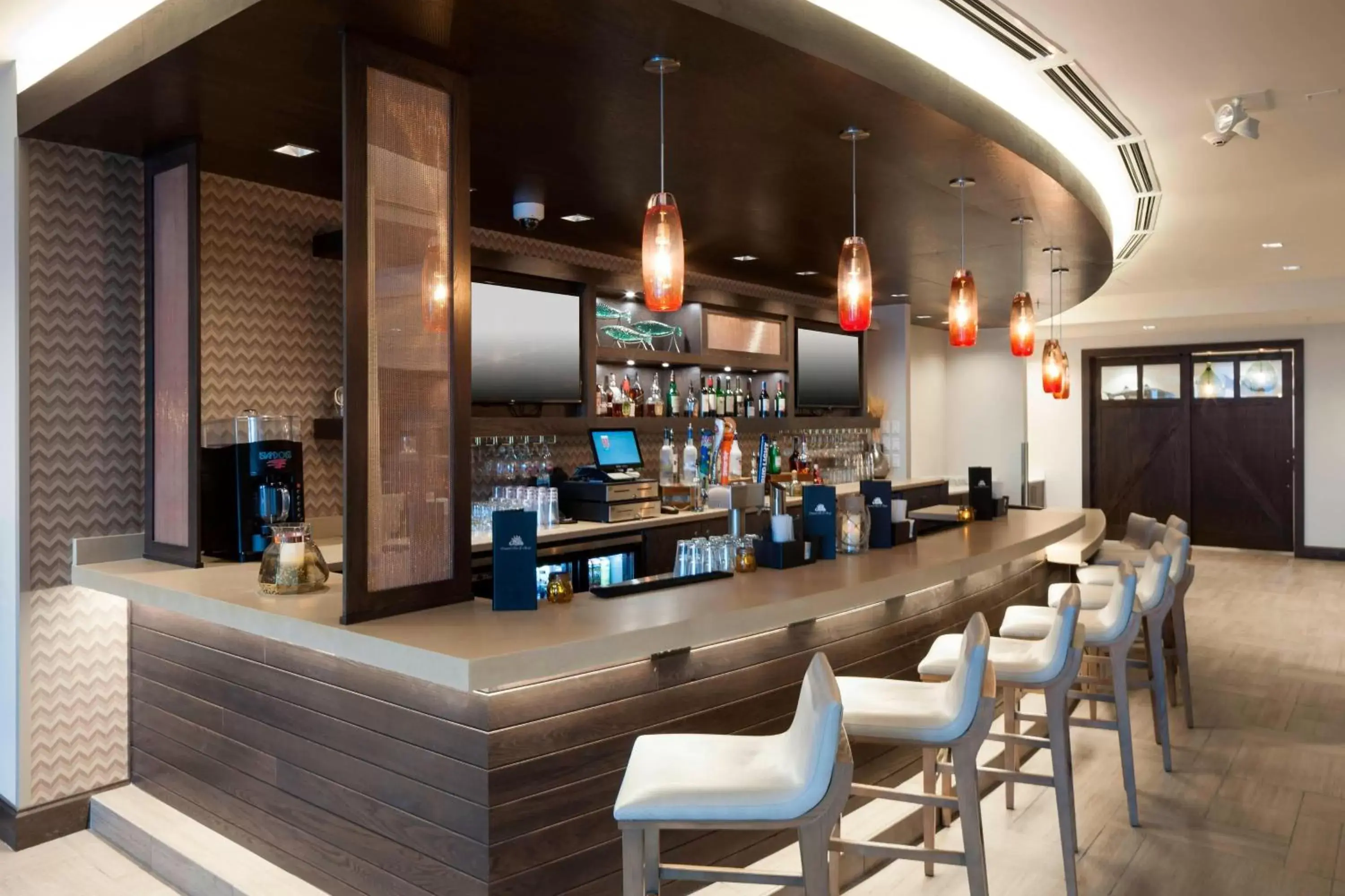 Lobby or reception, Lounge/Bar in SpringHill Suites by Marriott Clearwater Beach