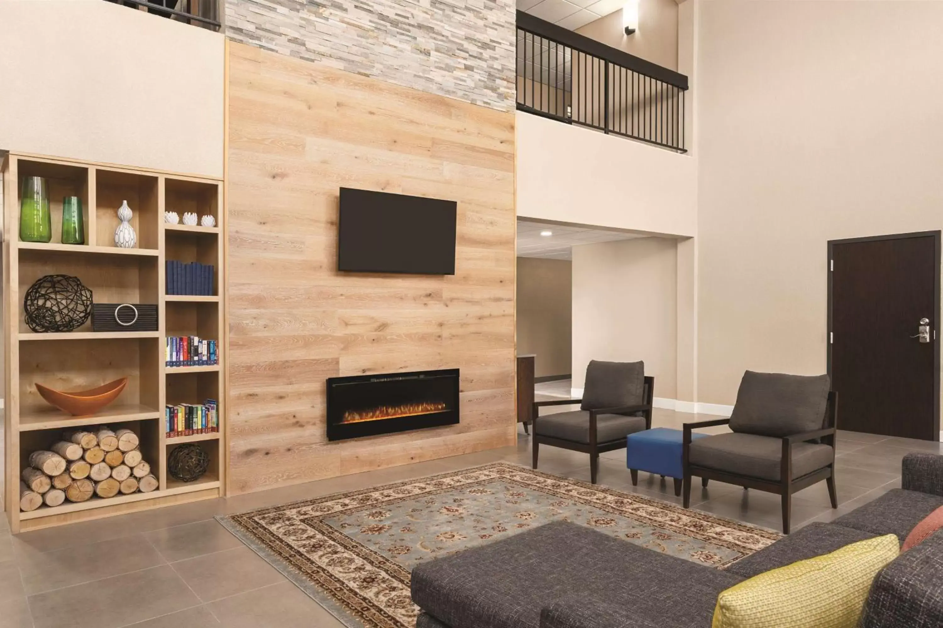 Lobby or reception, Seating Area in Comfort Suites Shenandoah-The Woodlands