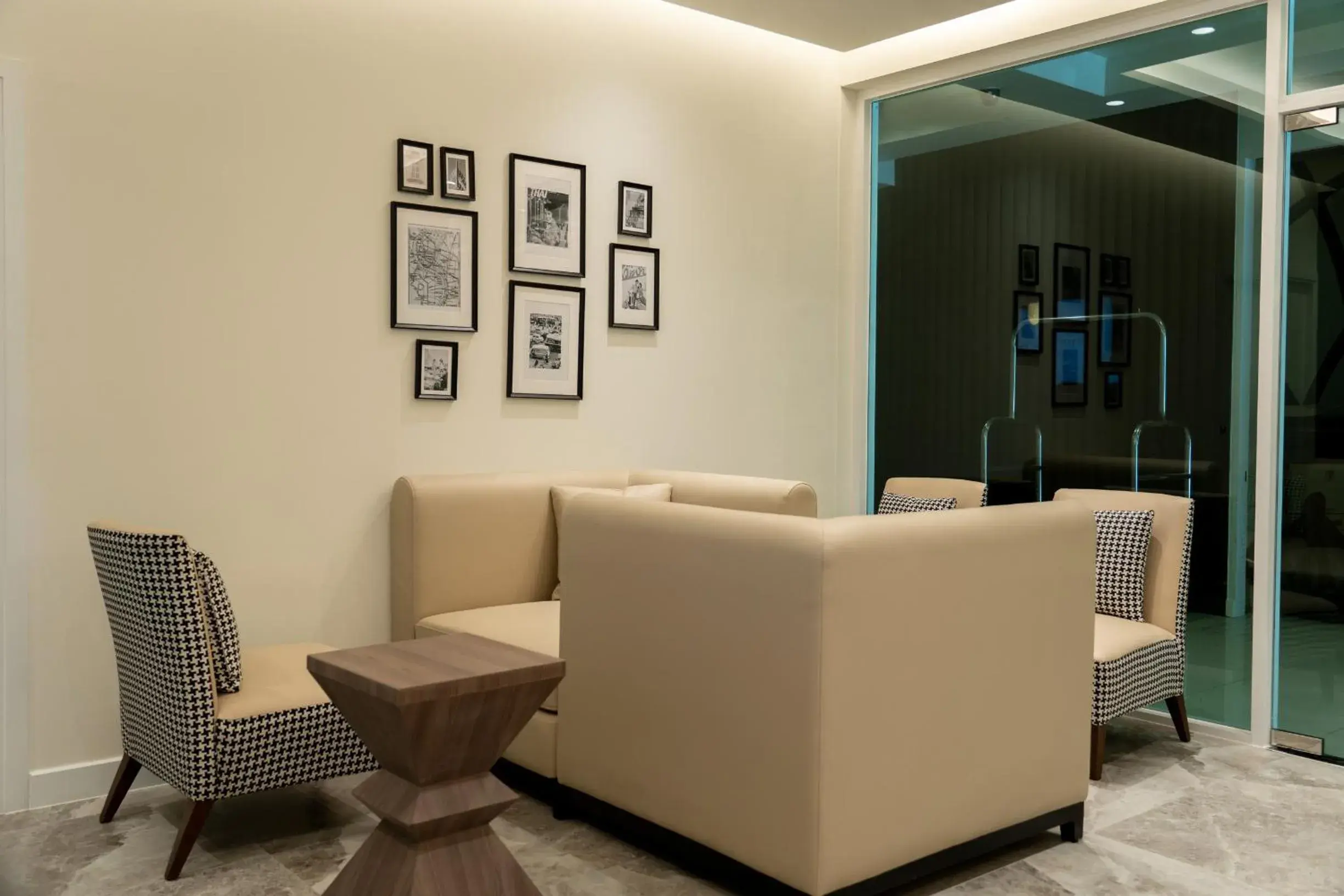 Lobby or reception, Seating Area in Legacy Express Sukhumvit
