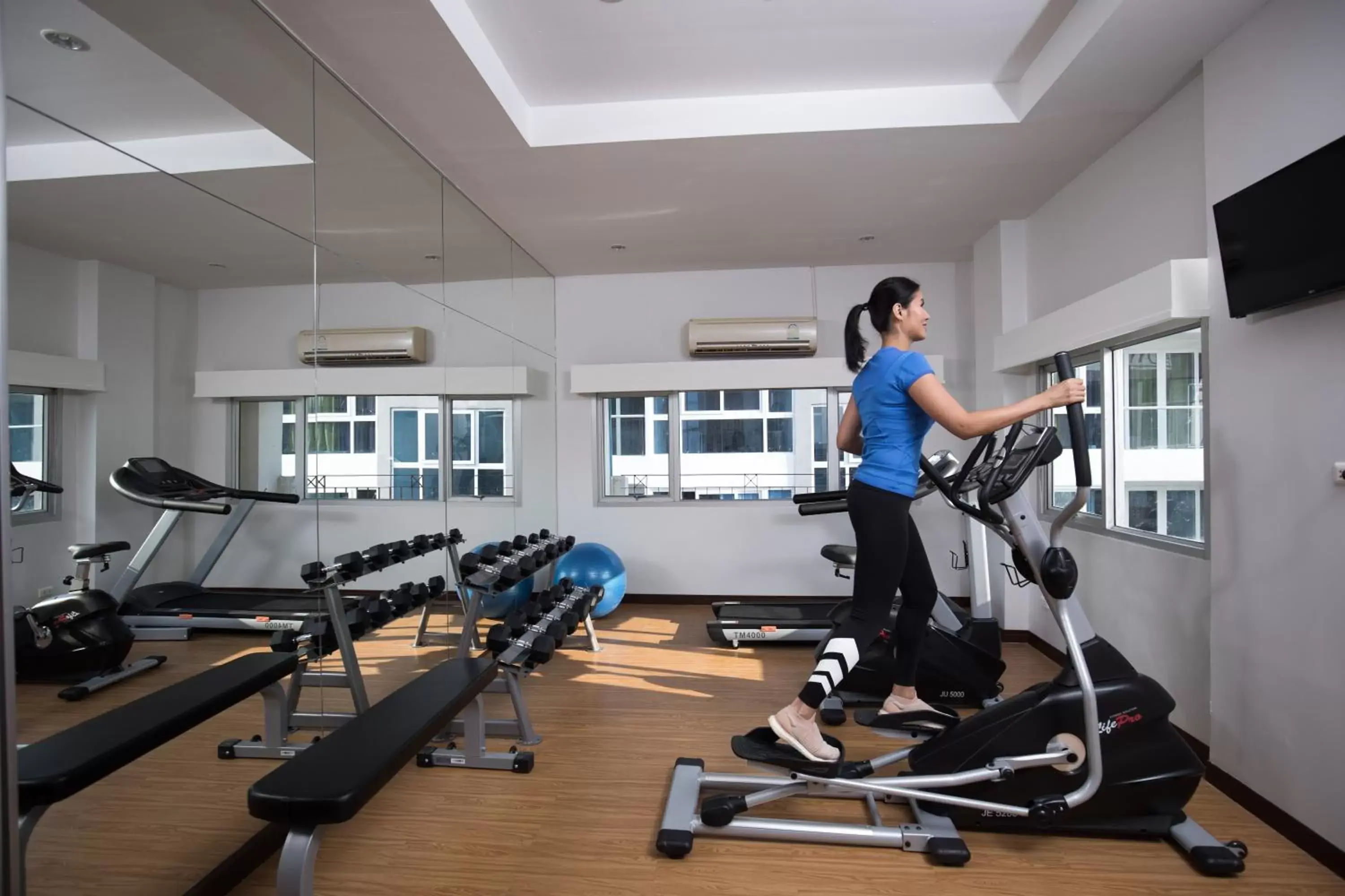 Fitness centre/facilities, Fitness Center/Facilities in Oakwood Journeyhub Pattaya SHA Extra Plus