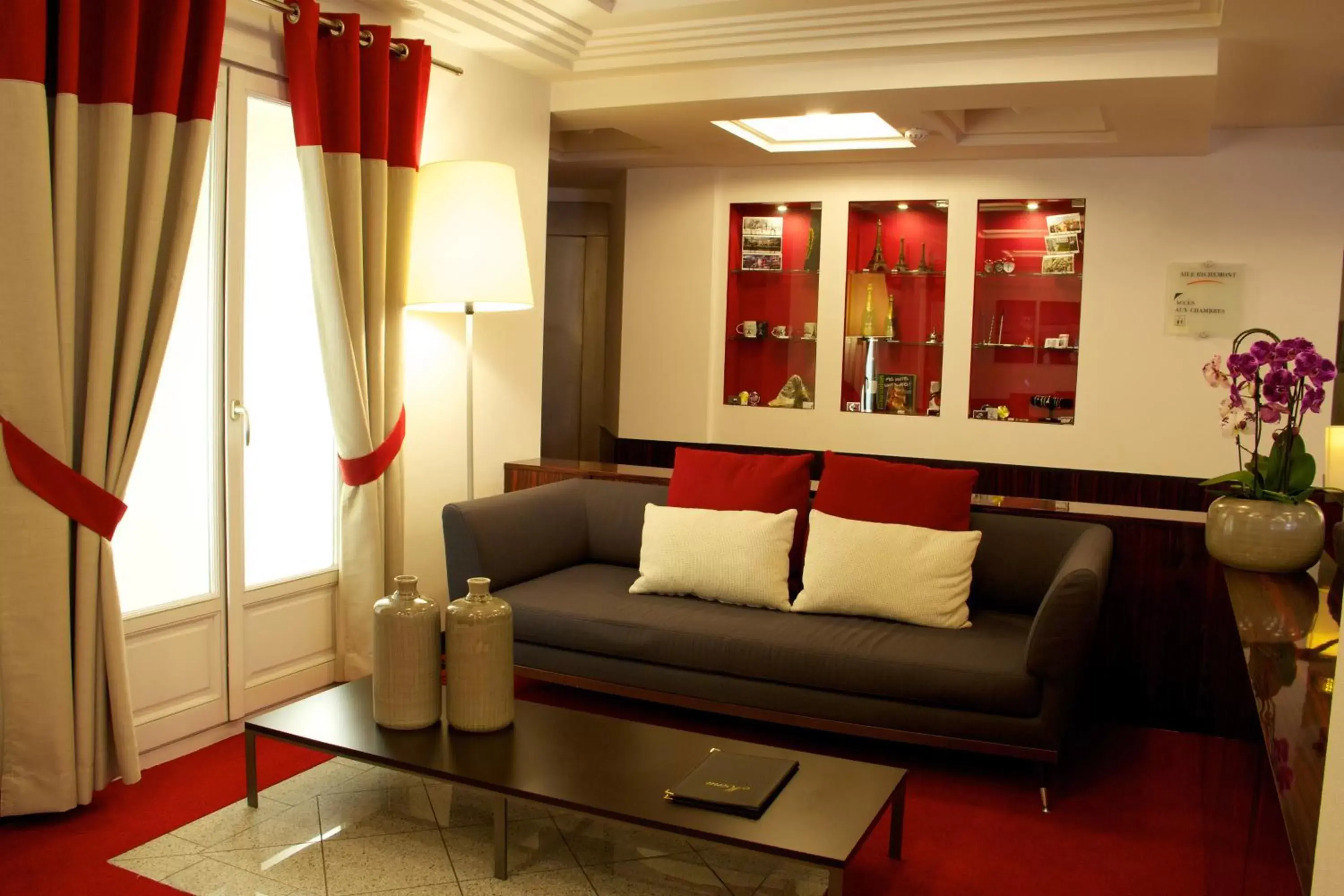 Lobby or reception, Seating Area in Hotel Le Richemont