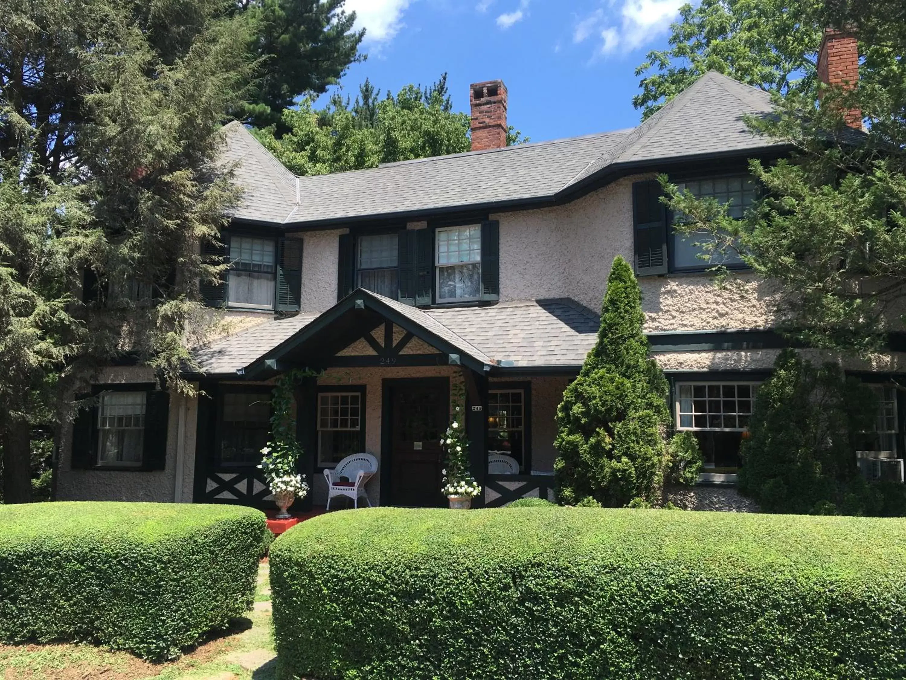 Facade/entrance, Property Building in Pinecrest Bed & Breakfast