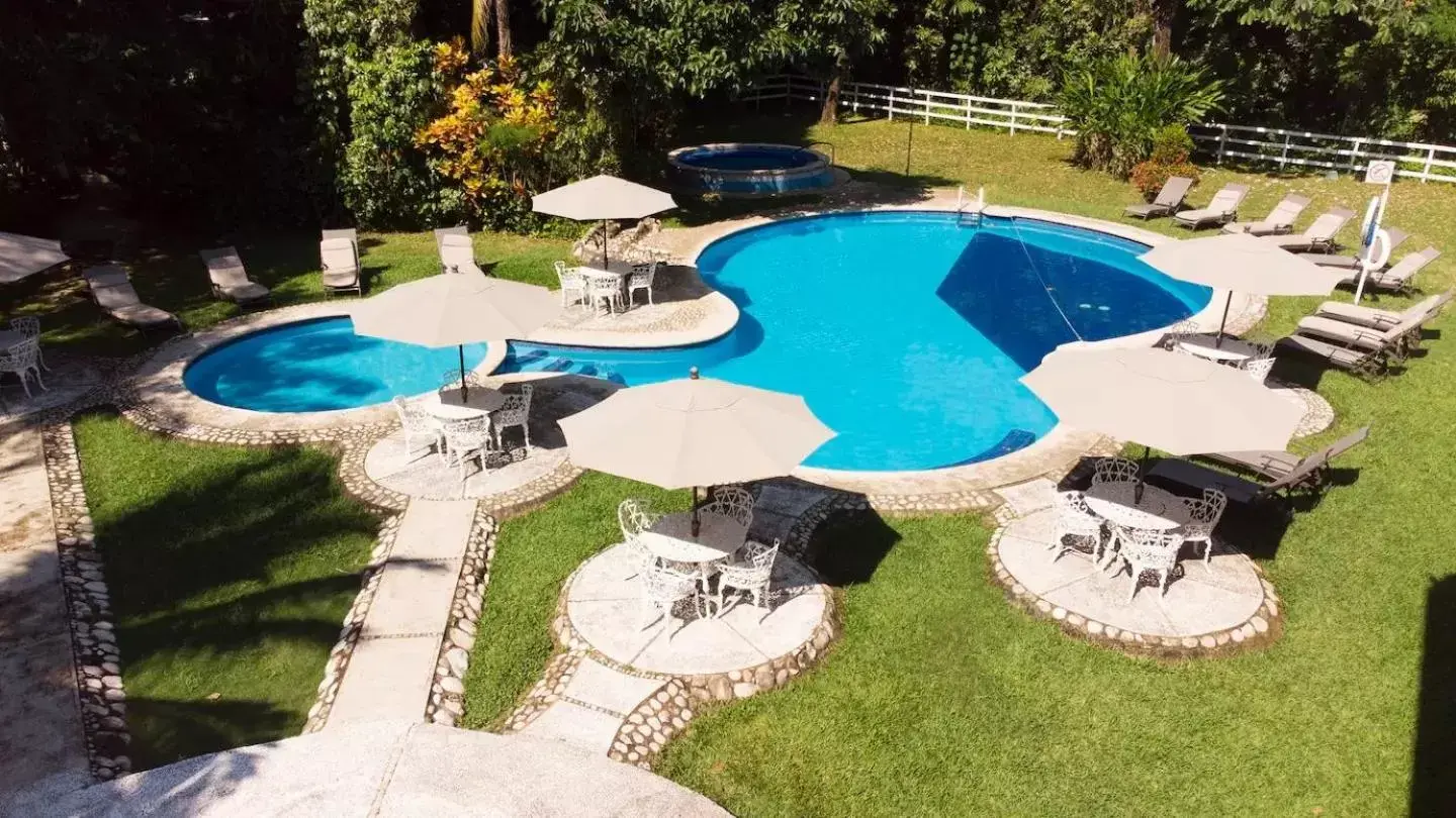 Pool View in Hotel Nututun Palenque