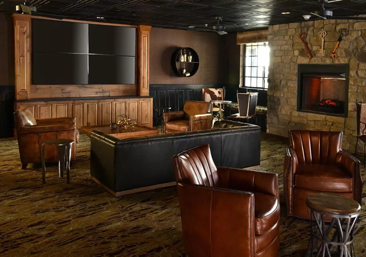 Lounge or bar in Stoney Creek Hotel Tulsa - Broken Arrow