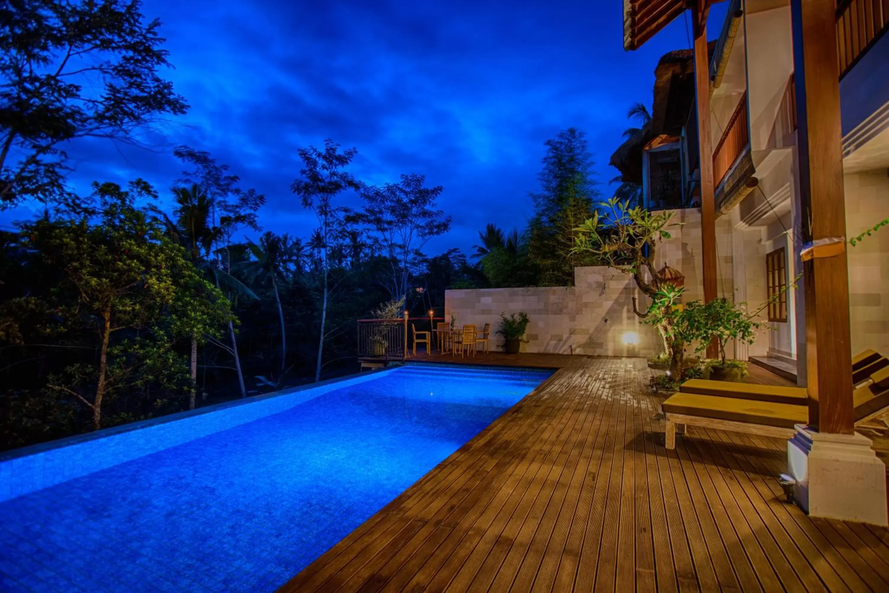 Night, Swimming Pool in River Sakti Ubud by Prasi