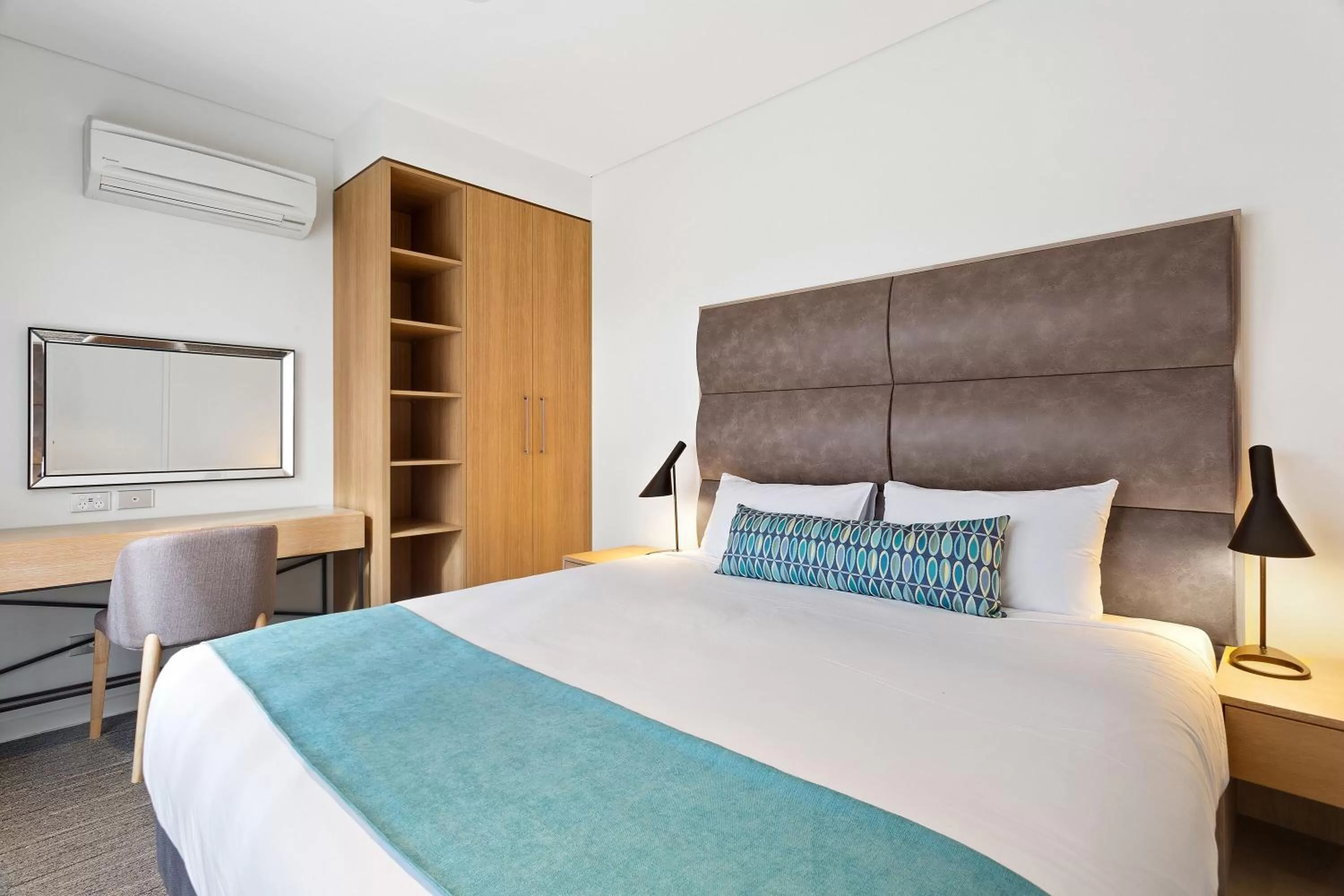 Bed in Quality Hotel Lakeside