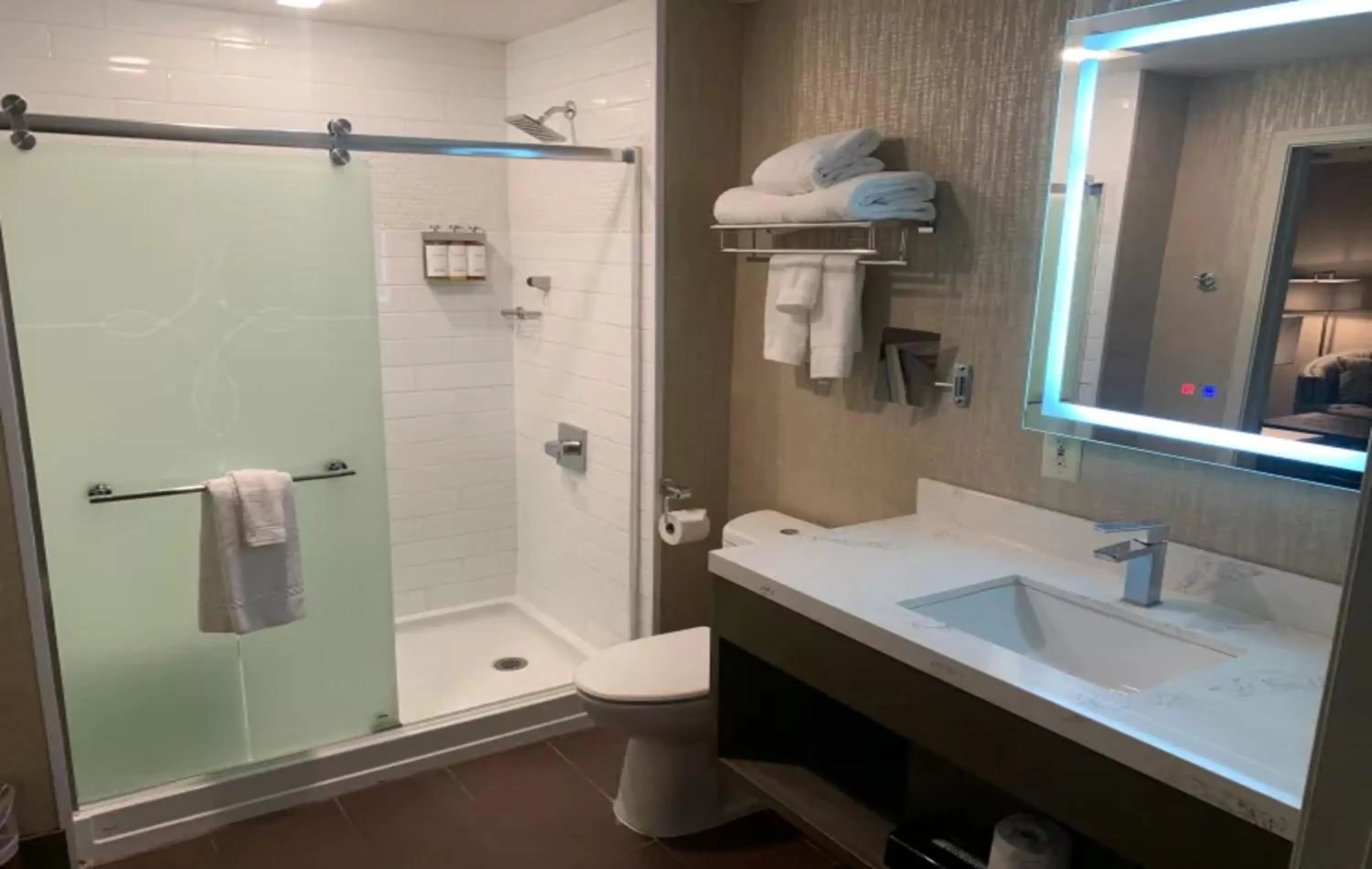 Shower in Empeiria High Sierra Hotel