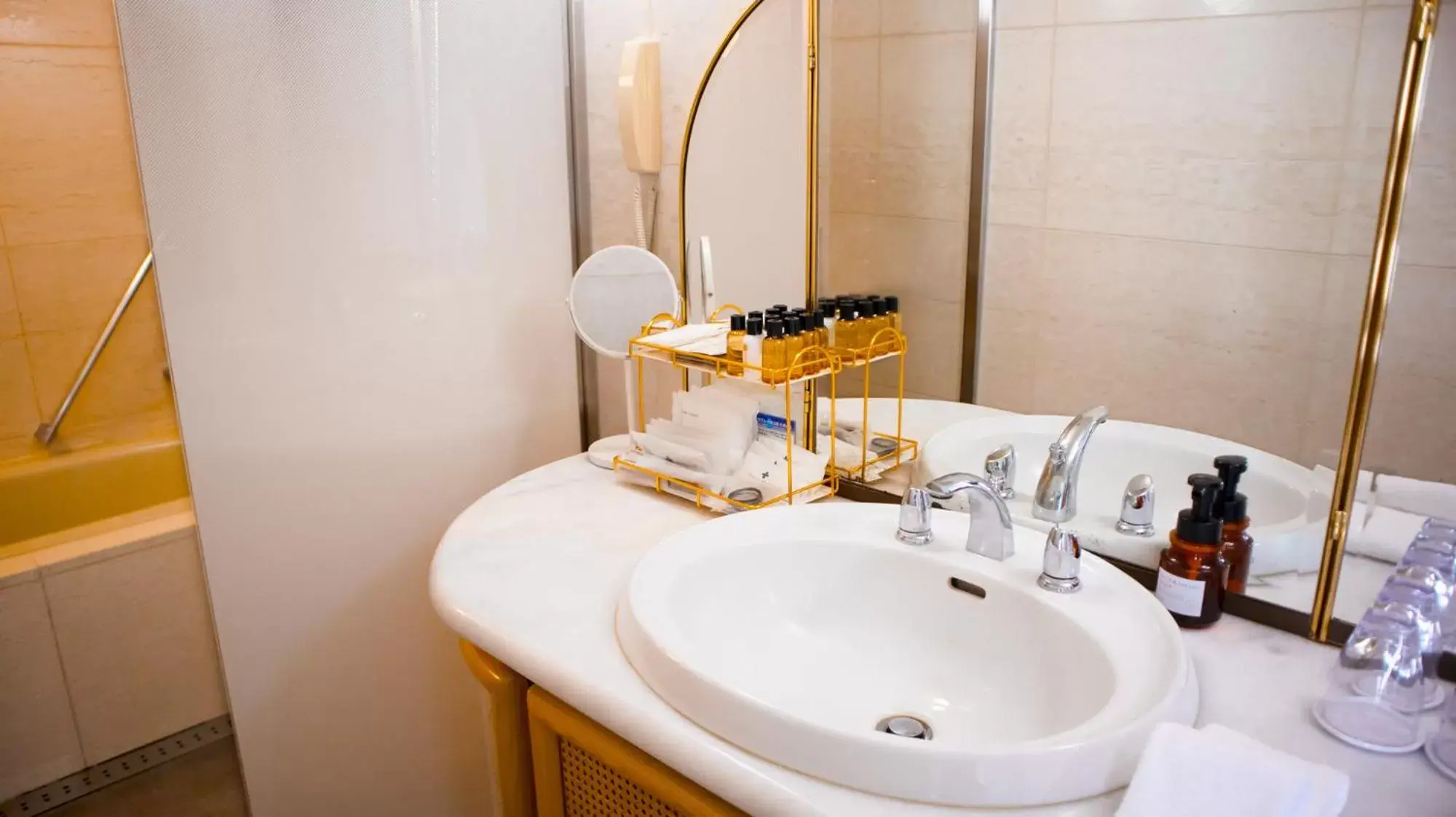 Bathroom in Premier Hotel Nakajima Park Sapporo