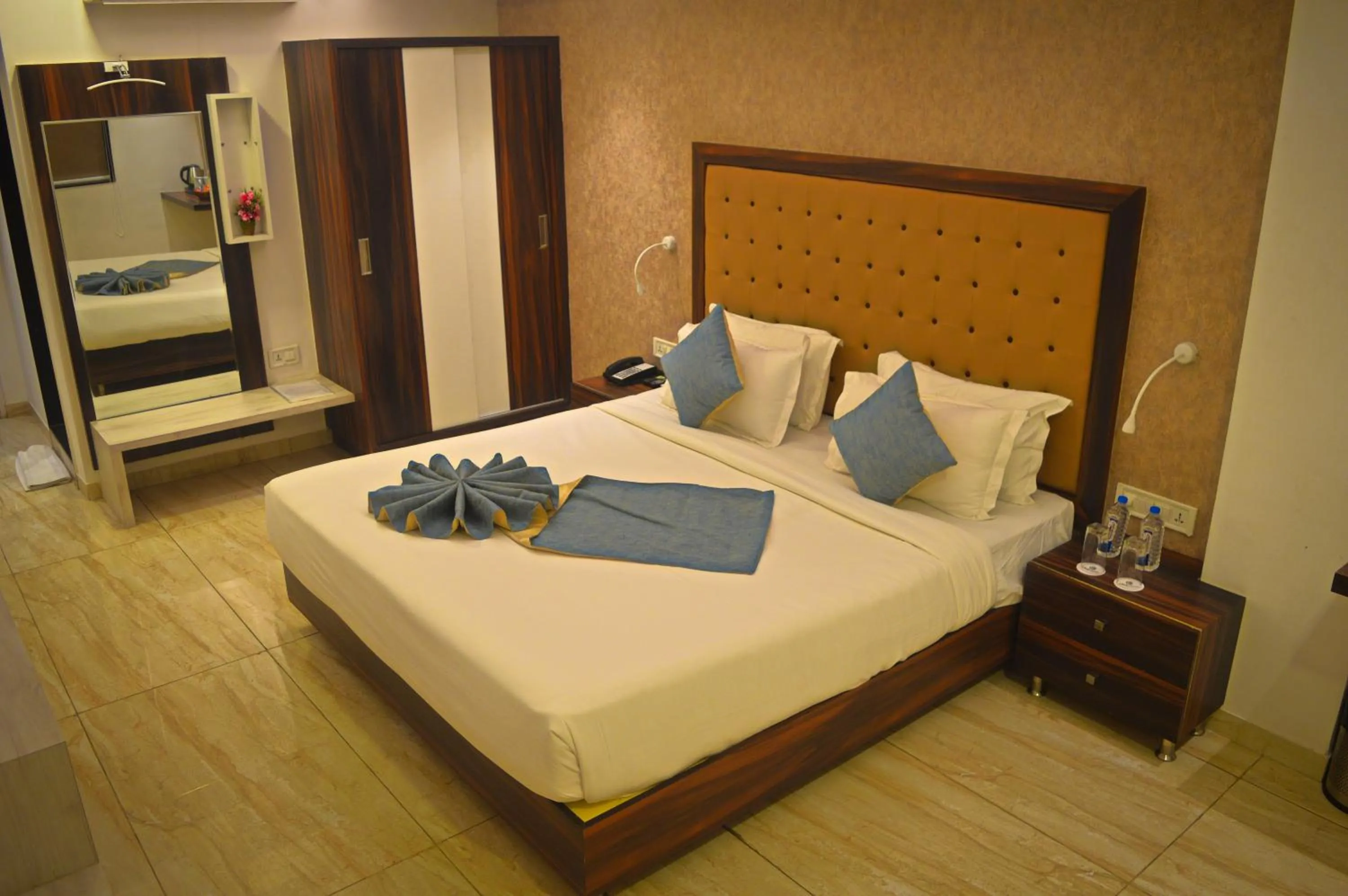 Bed in Click Hotel by Suba, Jamnagar