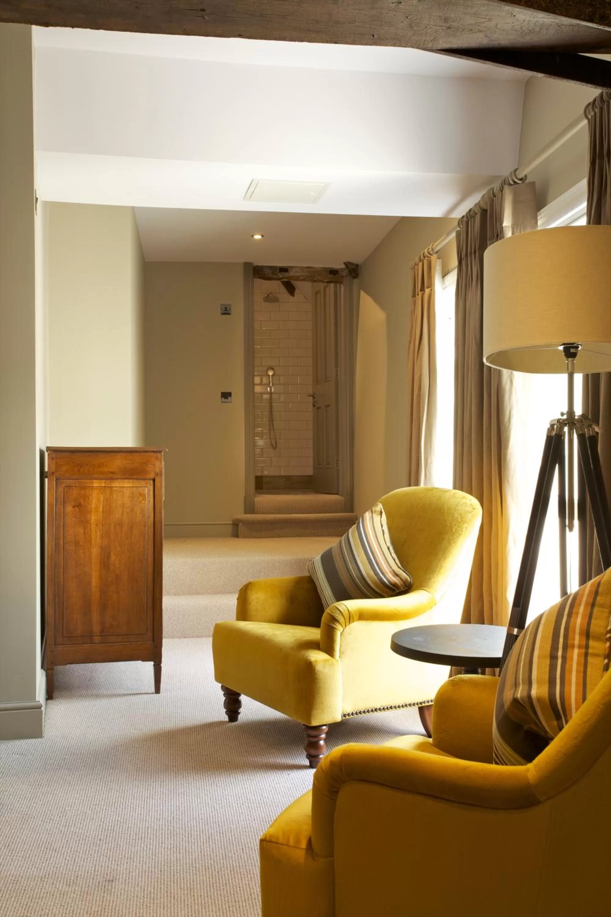 Seating area in Kings Head