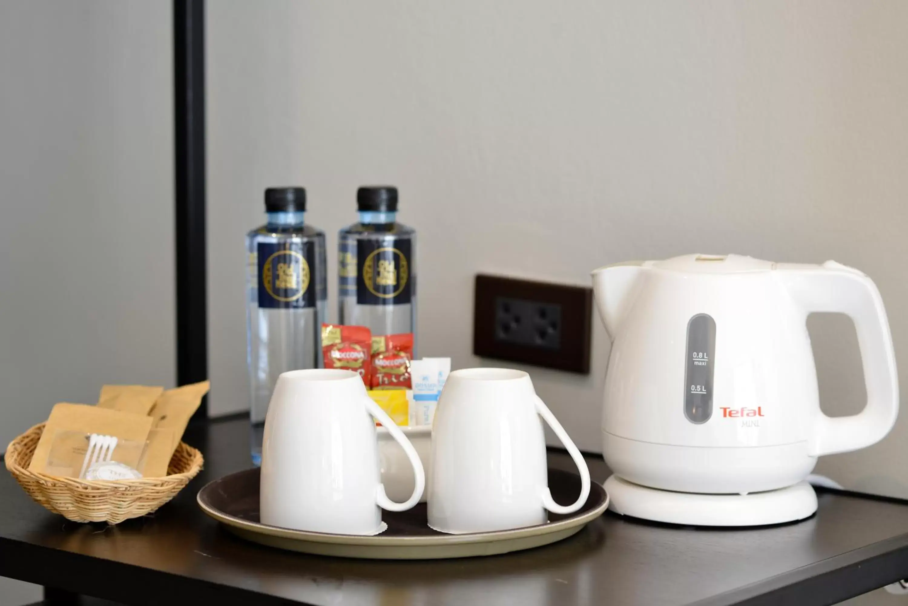 Coffee/tea facilities in Oldthaiheng Hotel