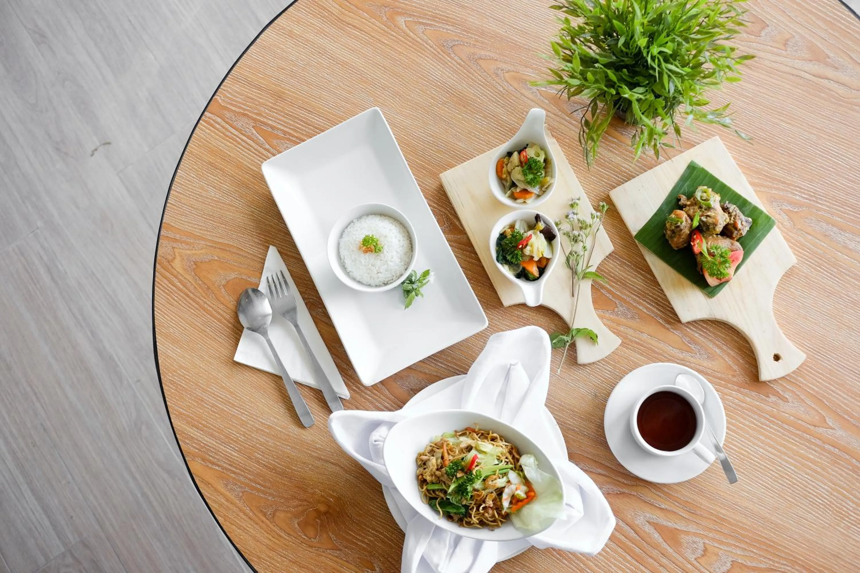 Restaurant/places to eat in Allstay Ecotel Yogyakarta