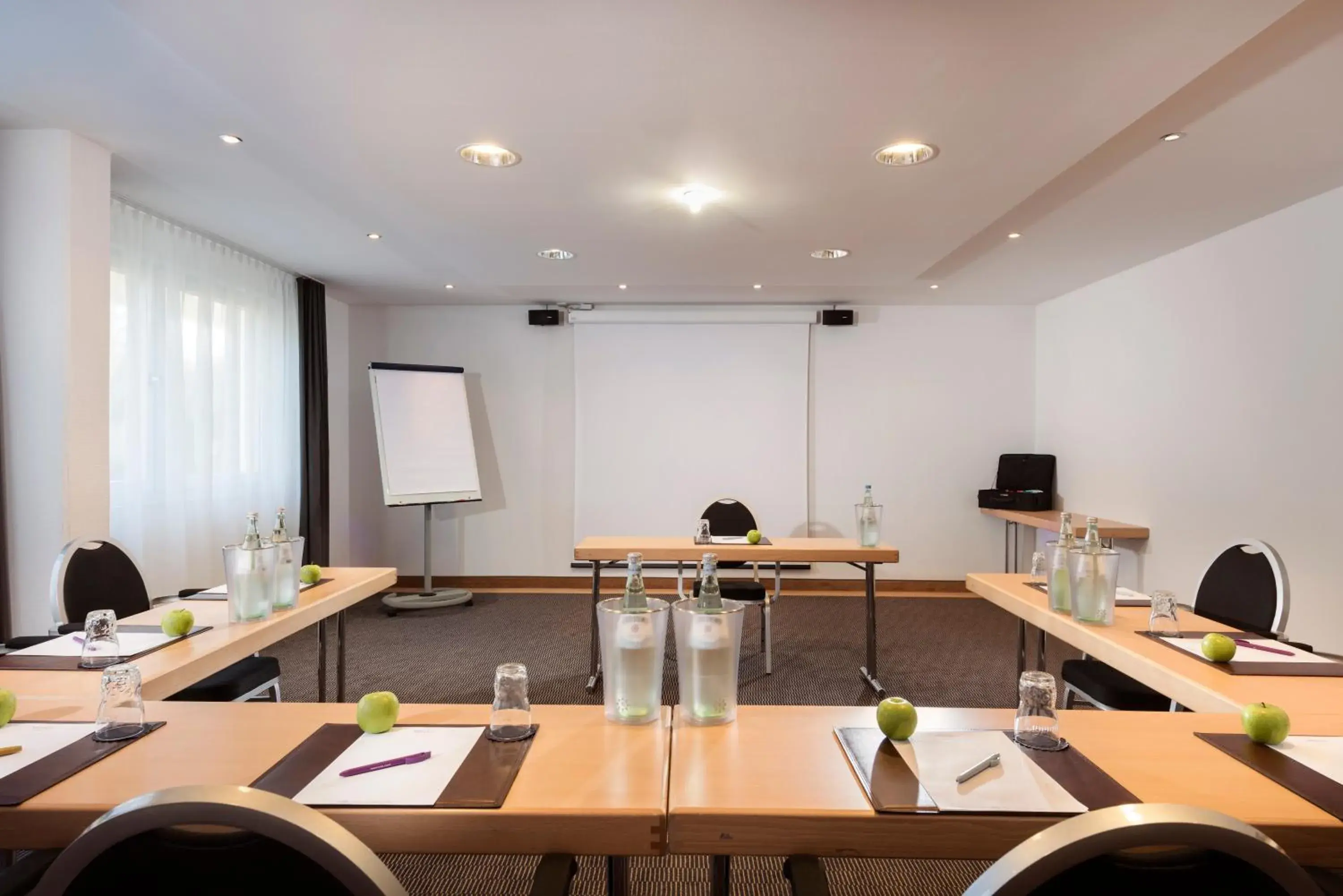 Meeting/conference room in Mercure Hotel Bielefeld Johannisberg