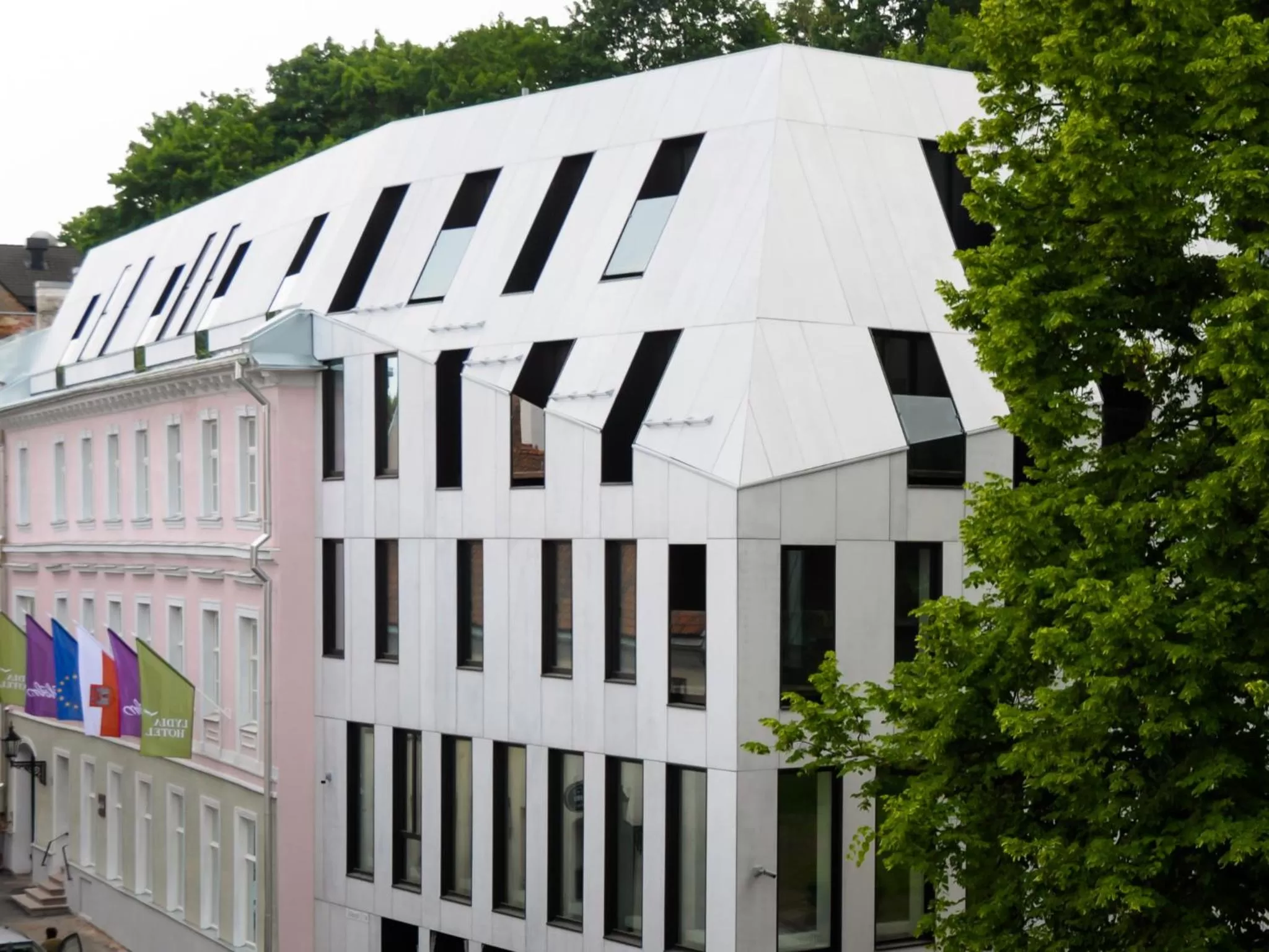 Facade/entrance in Lydia Hotel